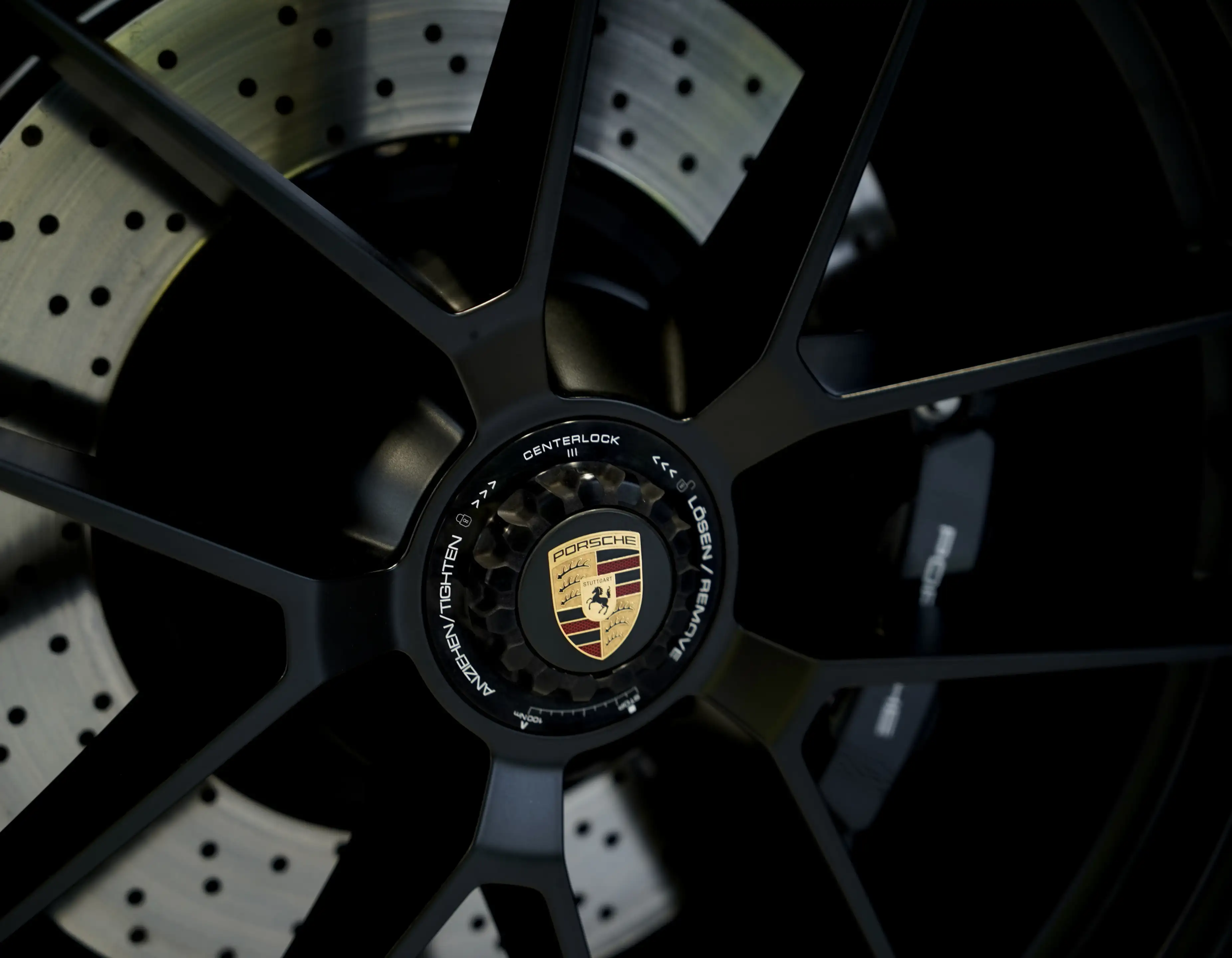Porsche 911 Carrera GTS T-Hybrid *LIFT *Aero-Kit — photo 14