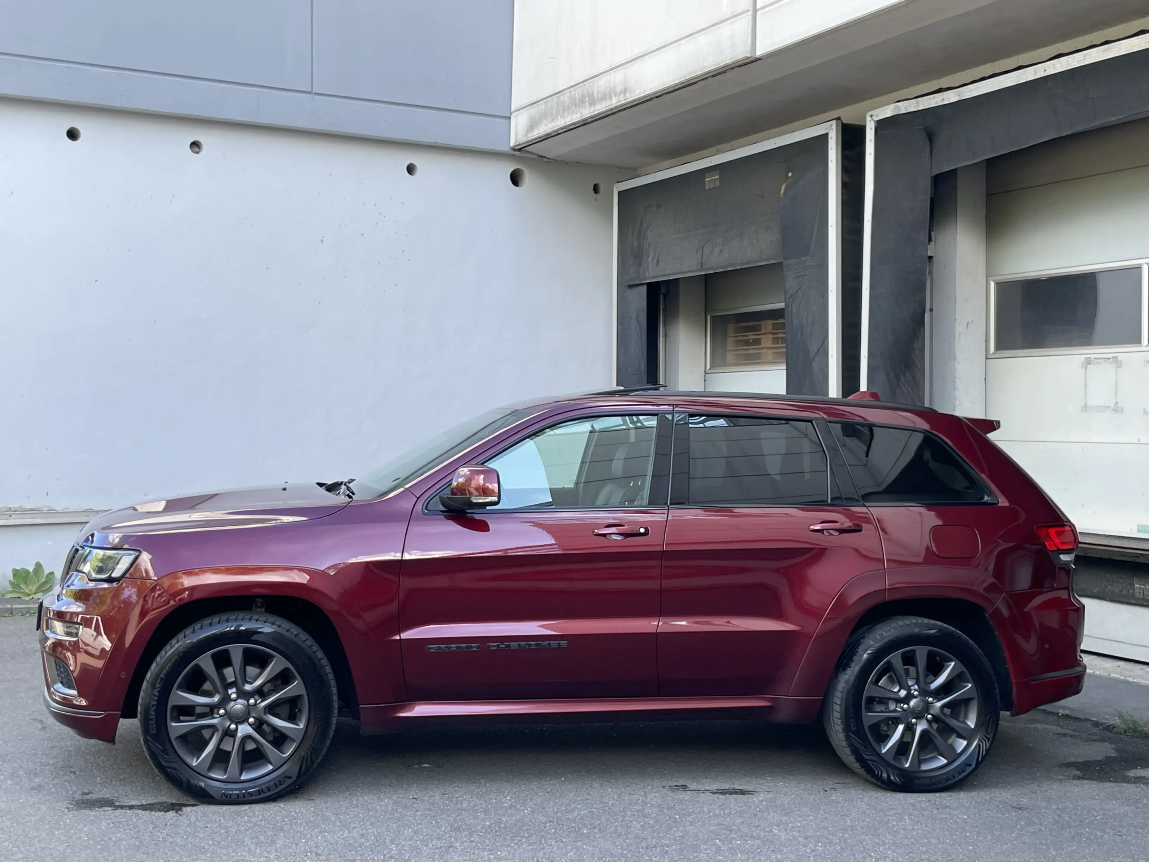 Jeep Grand Cherokee S-Limited Xenon ACC Pano RüKamera — photo 3