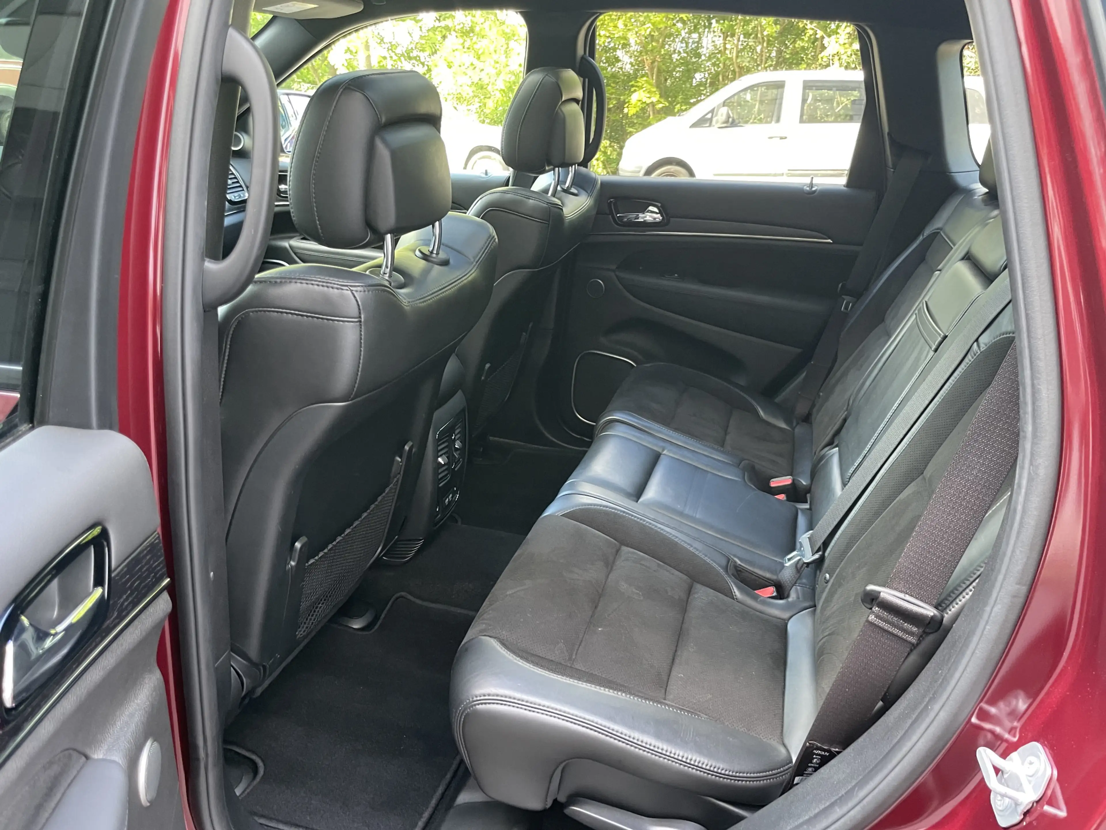 Jeep Grand Cherokee S-Limited Xenon ACC Pano RüKamera — photo 14