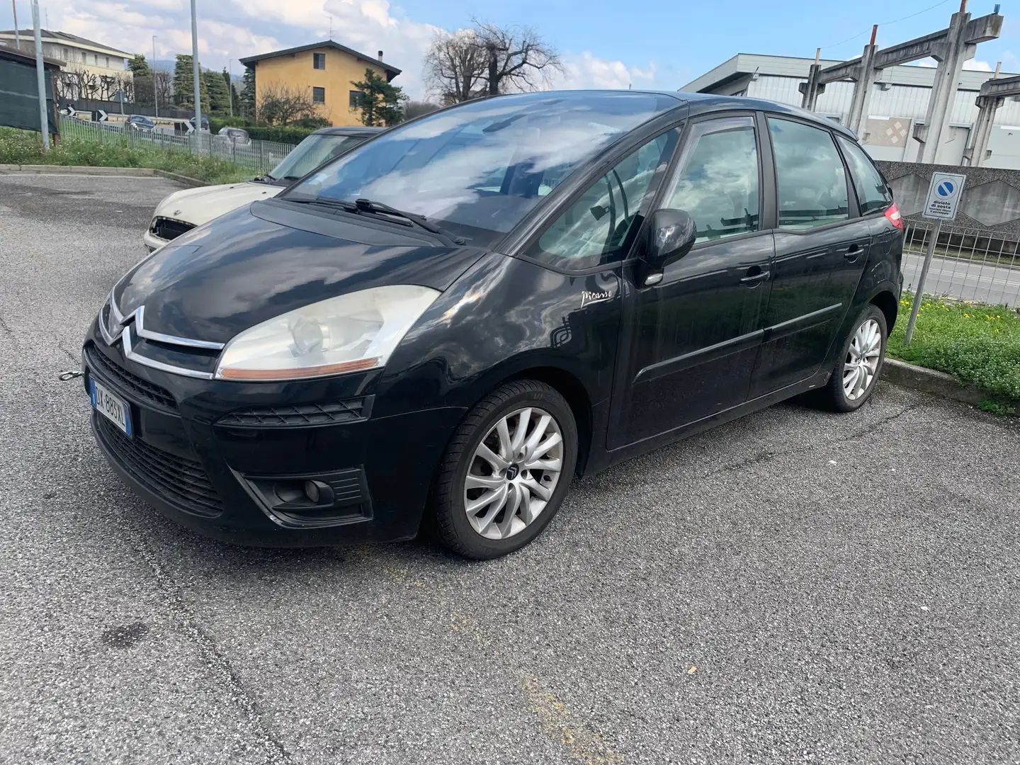 Citroen C4 C4 Picasso 1.6 hdi 16v Perfect 110cv fap Zwart - 2