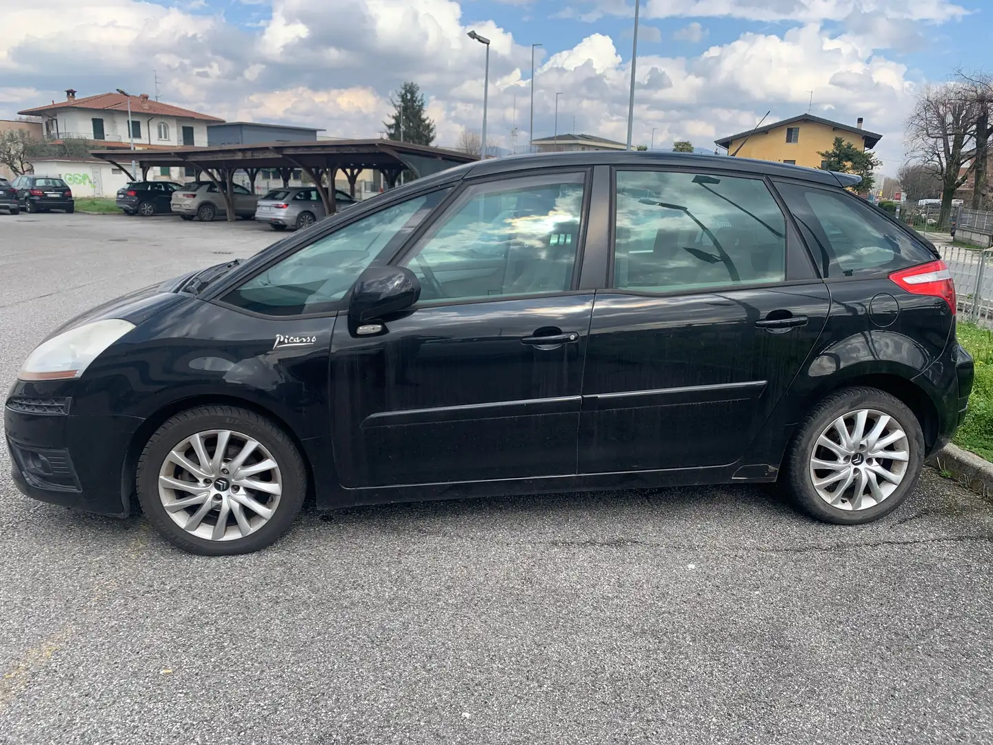Citroen C4 C4 Picasso 1.6 hdi 16v Perfect 110cv fap Zwart - 1