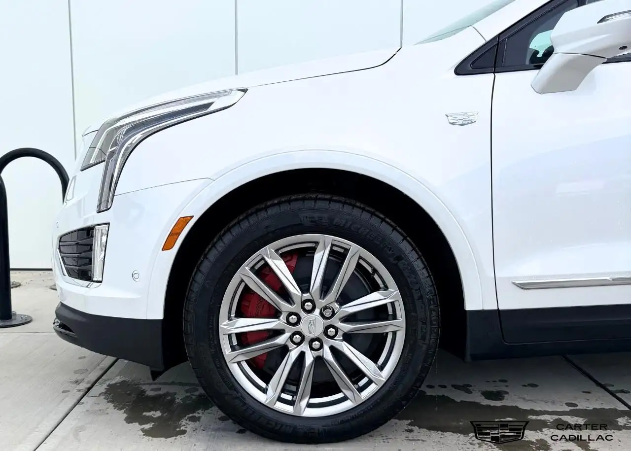 Cadillac XT5 снимка Cadillac XT5