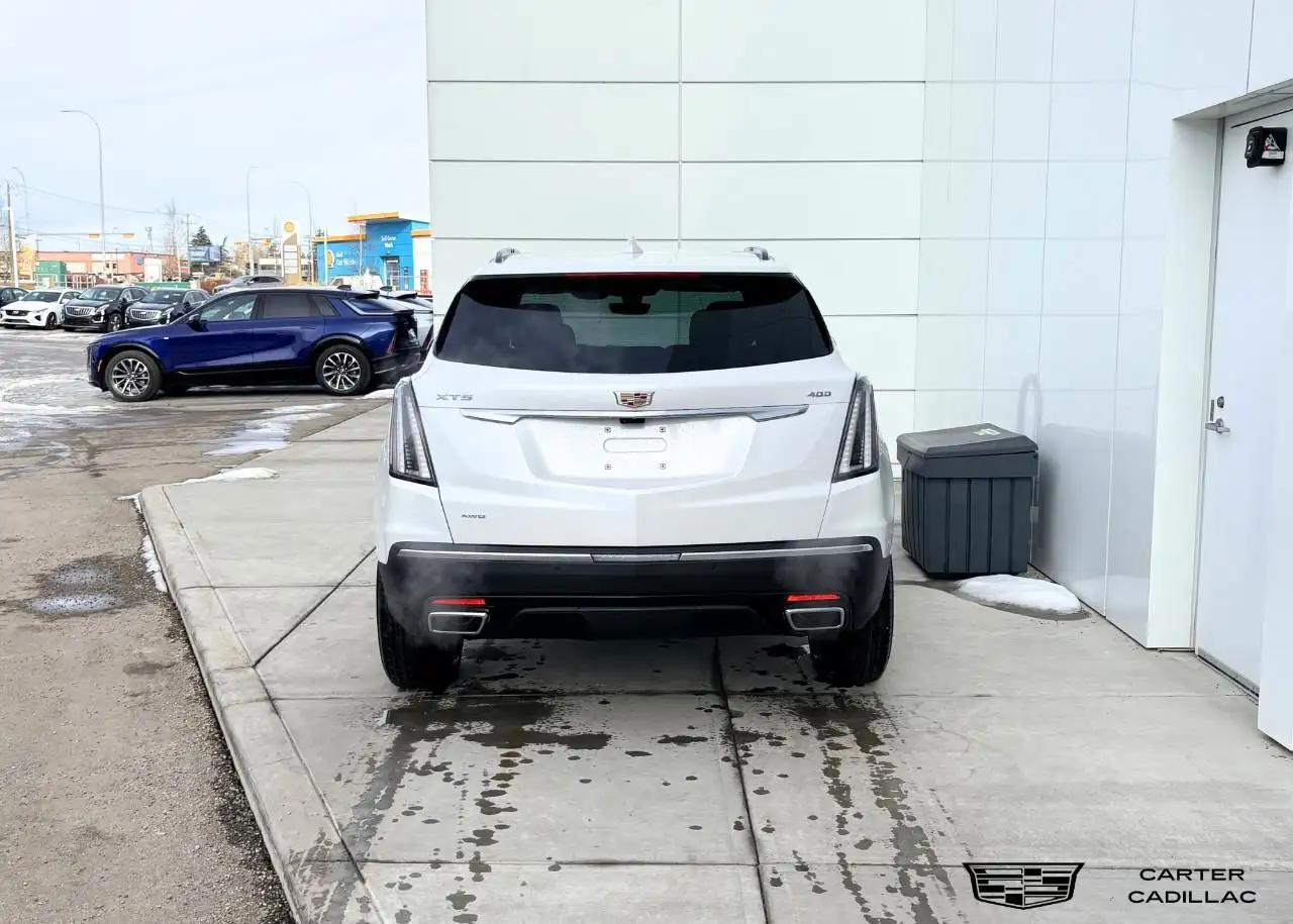 Cadillac XT5 снимка Cadillac XT5