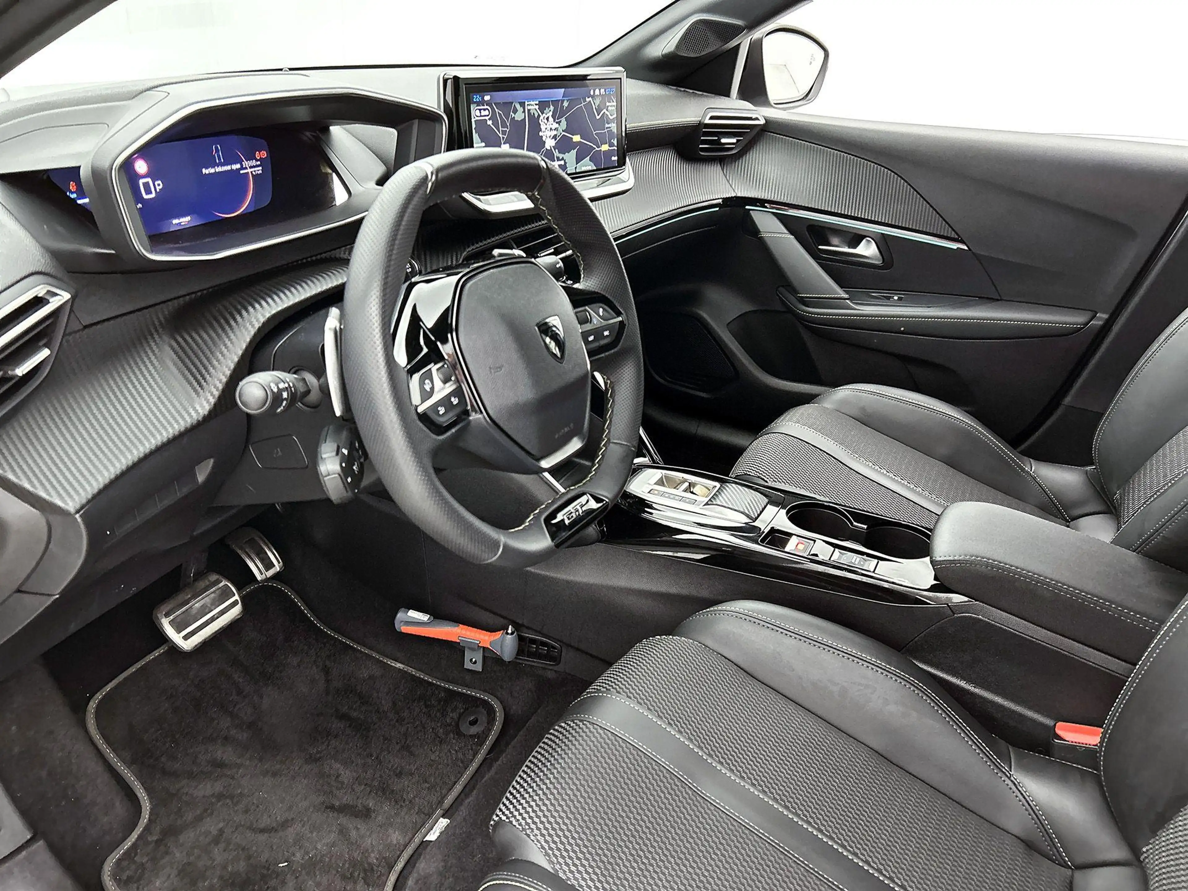 Peugeot 208 GT Hybrid 145pk Automaat | Navigatie | 360° Camera — photo 11