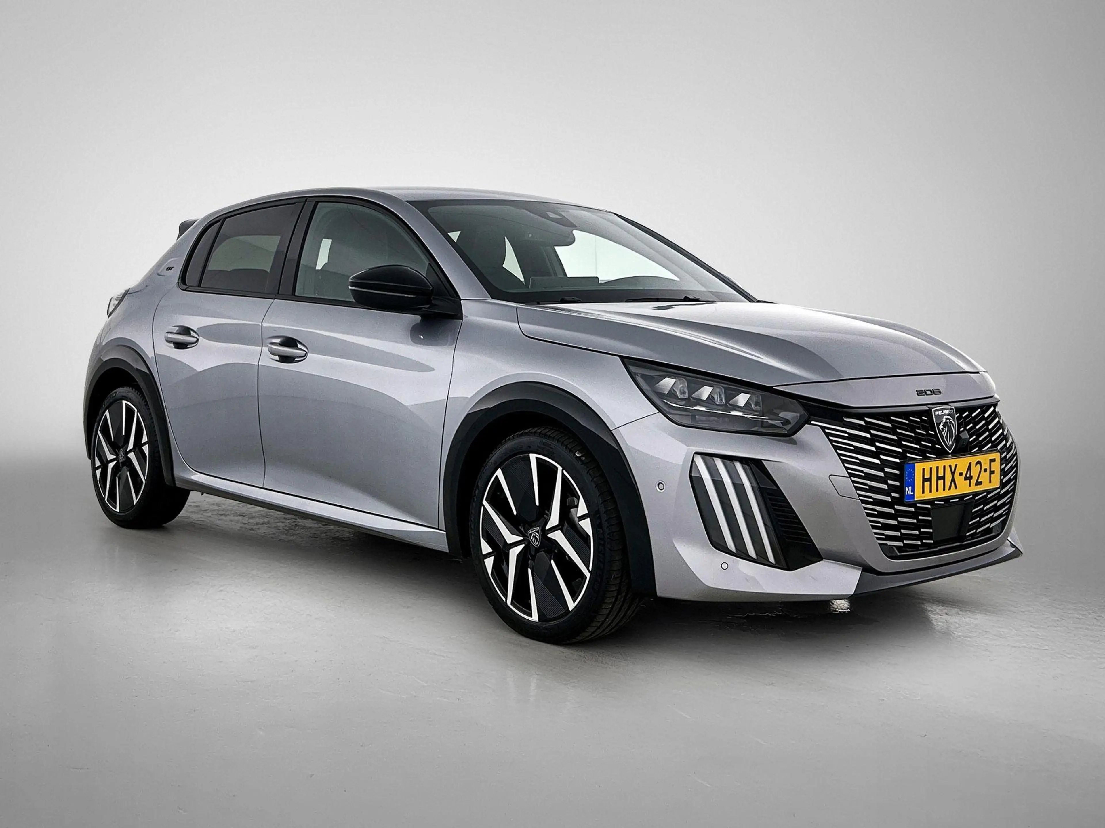 Peugeot 208 GT Hybrid 145pk Automaat | Navigatie | 360° Camera — photo 8