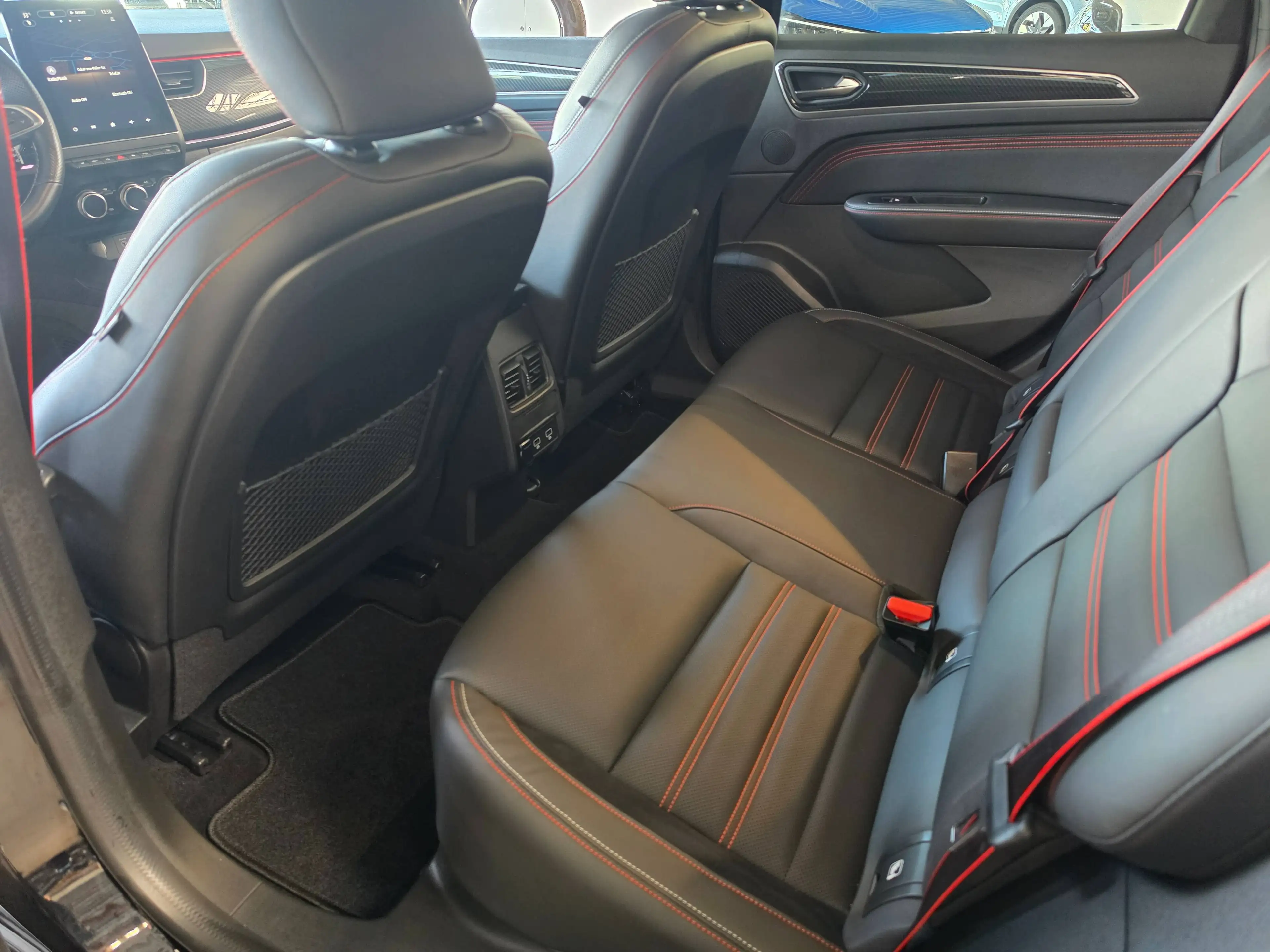 Renault Arkana 1.3 TCe R.S. Line Automatik 158PS LED Winter PDC — photo 9