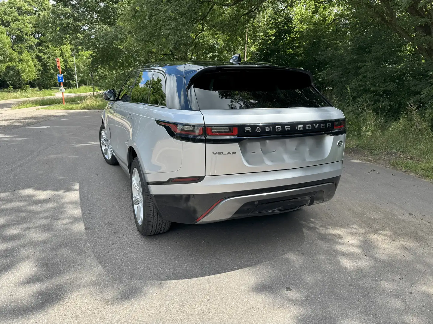 Land Rover Range Rover Velar Range Rover Velar 2.0dR-Dynamic S Argent - 2
