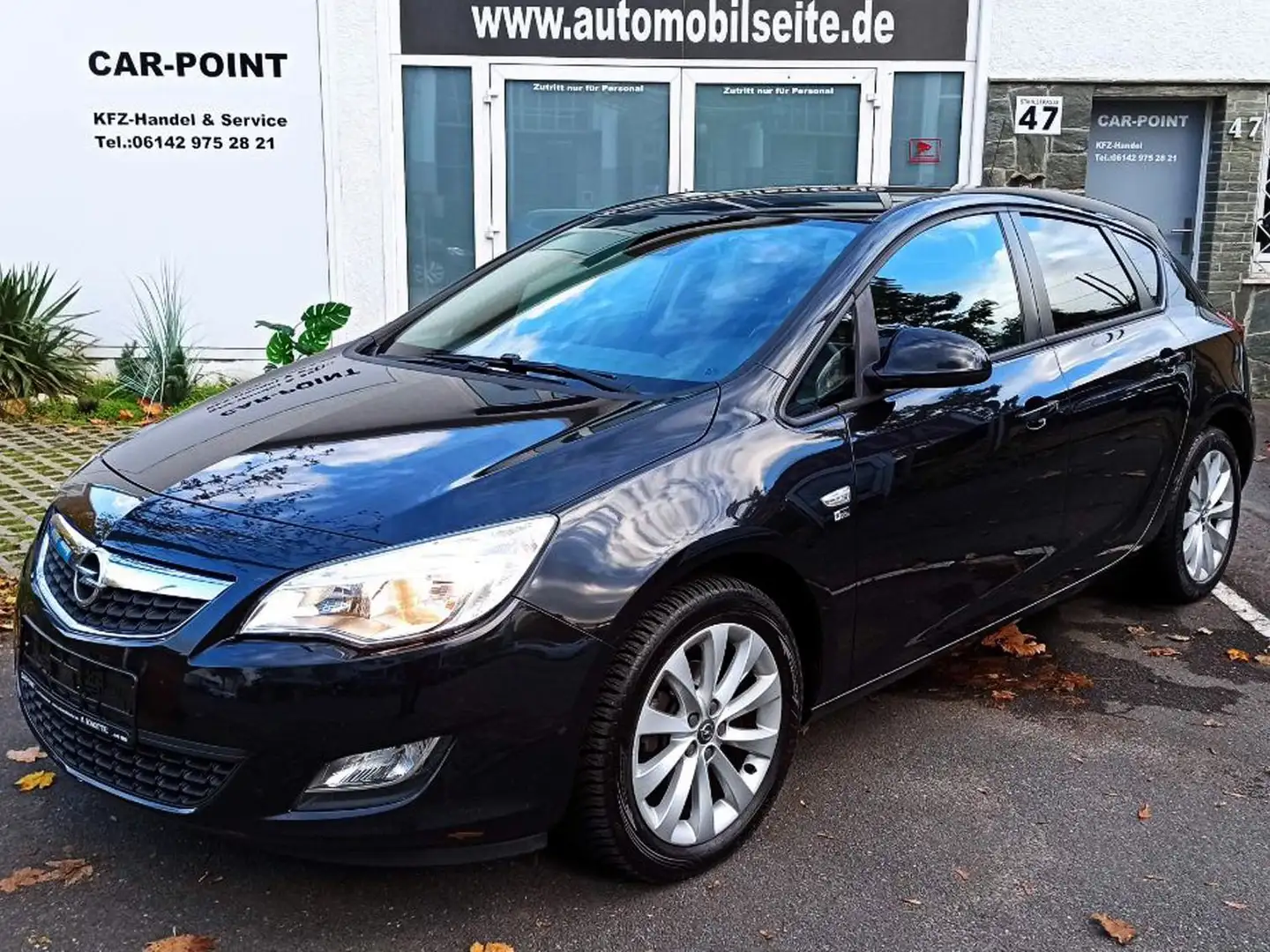 Opel Astra 150 Jahre*OPC LINE*DESIGN-PAKET-SPORT*BI-XEN*PDC* Bruin - 1