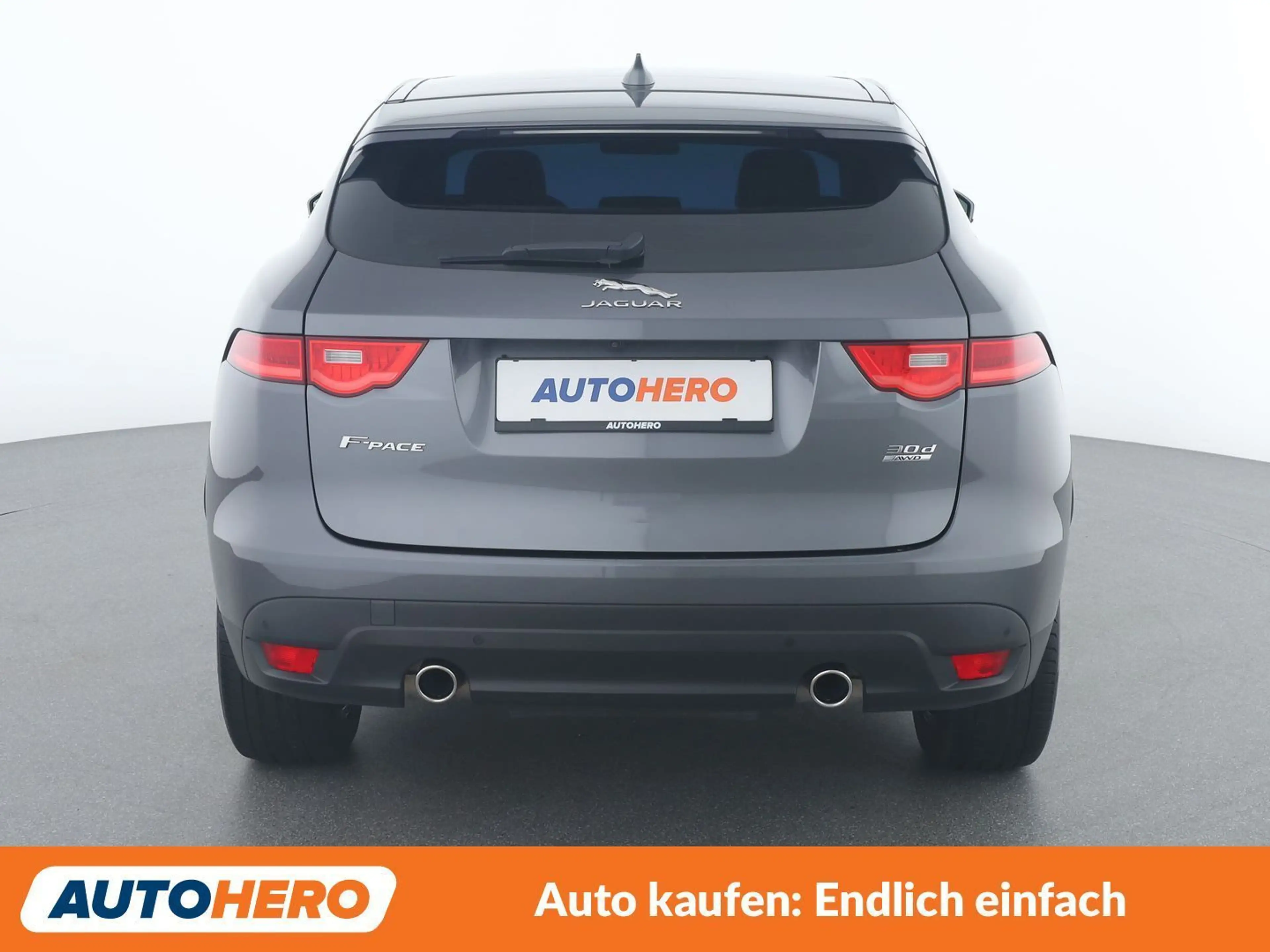 Jaguar F-Pace 30d Portfolio AWD — photo 5