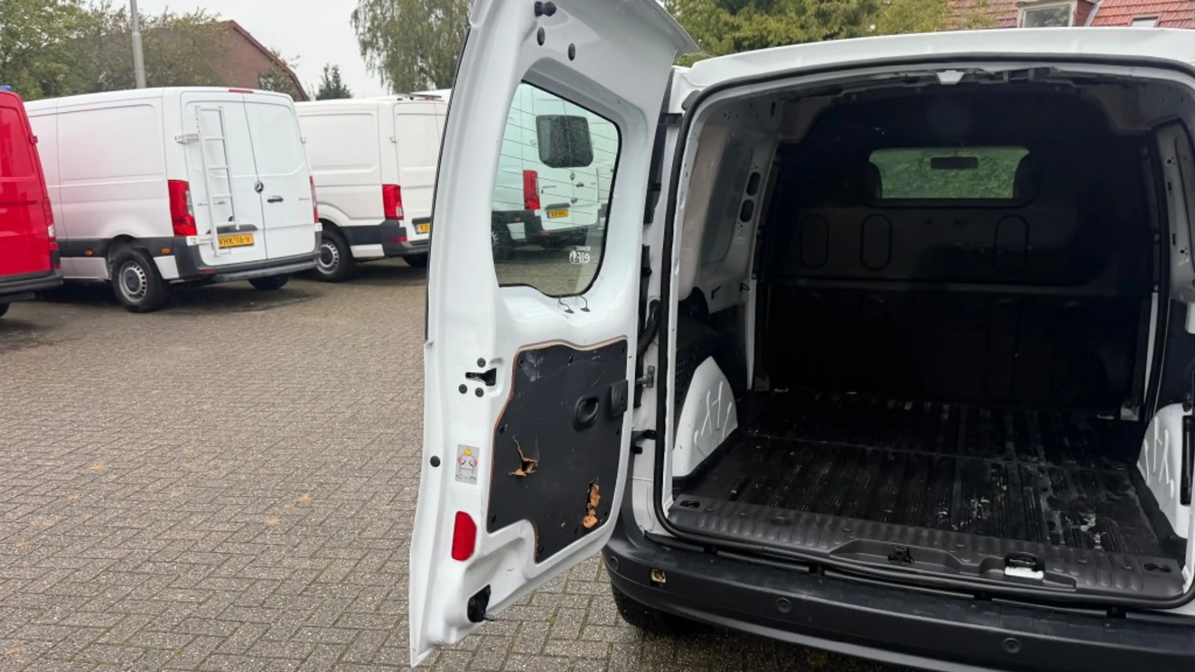 Renault Kangoo 1.5 DCI 55KW 75PK EURO 6 DISTRIBUTIERIEM VERNIEUWD — photo 12