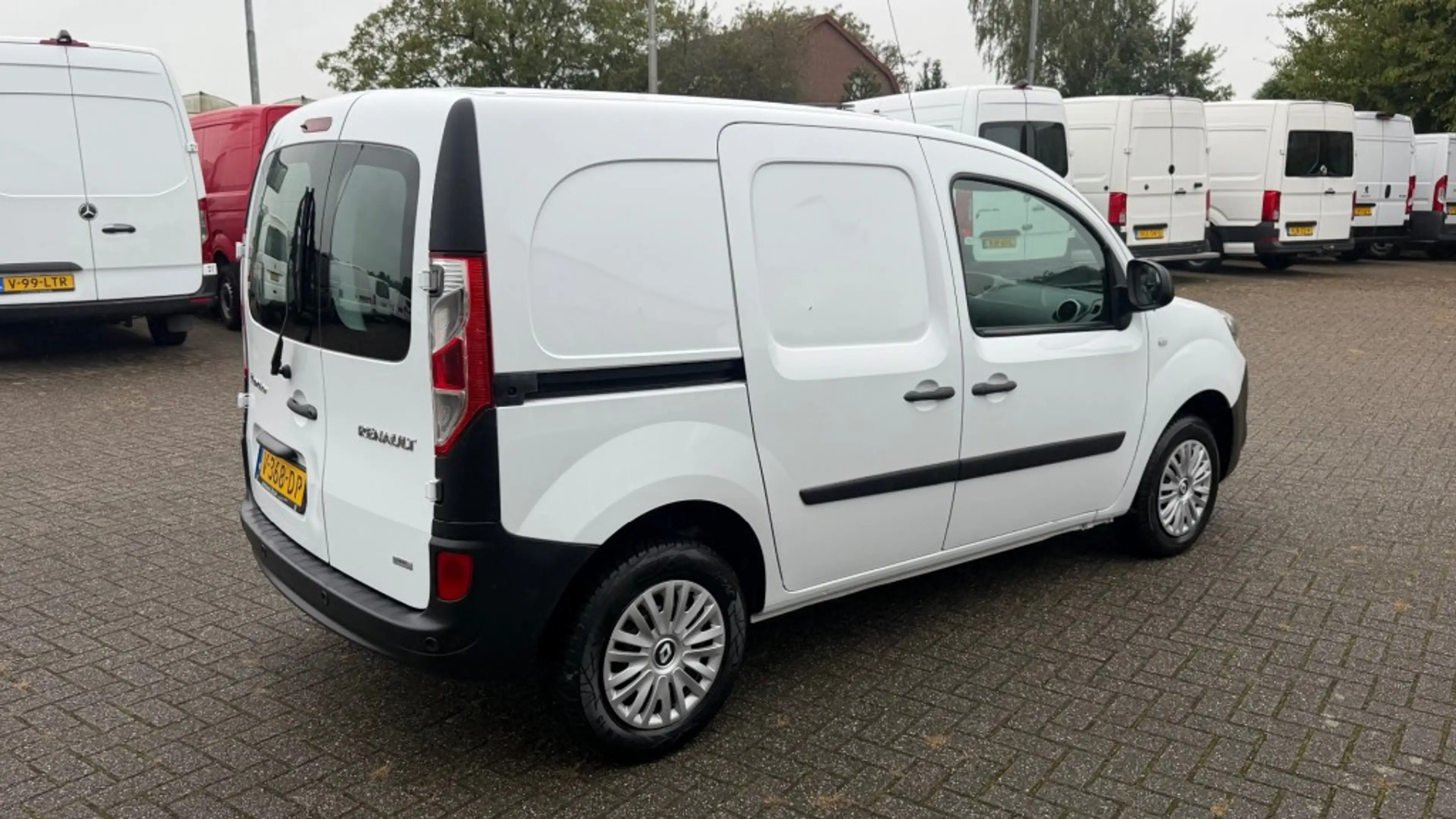 Renault Kangoo 1.5 DCI 55KW 75PK EURO 6 DISTRIBUTIERIEM VERNIEUWD — photo 9