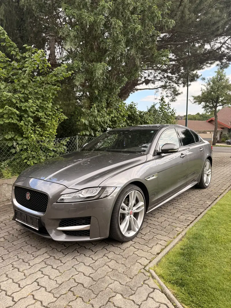 Jaguar XF 20d AWD R-Sport Aut. - 1