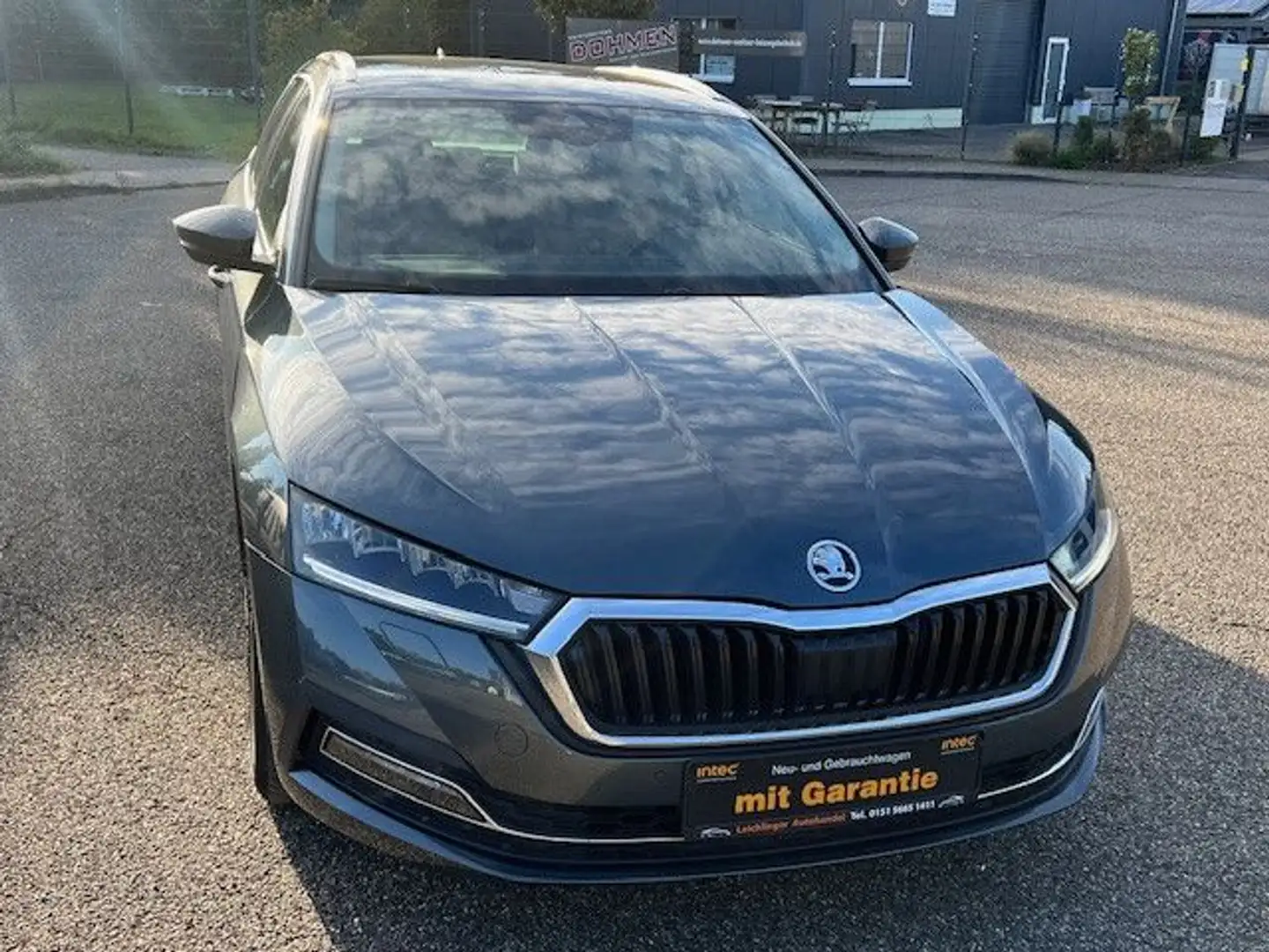 Skoda Octavia 1.0 TSI AMBITION COMBI Grau - 2