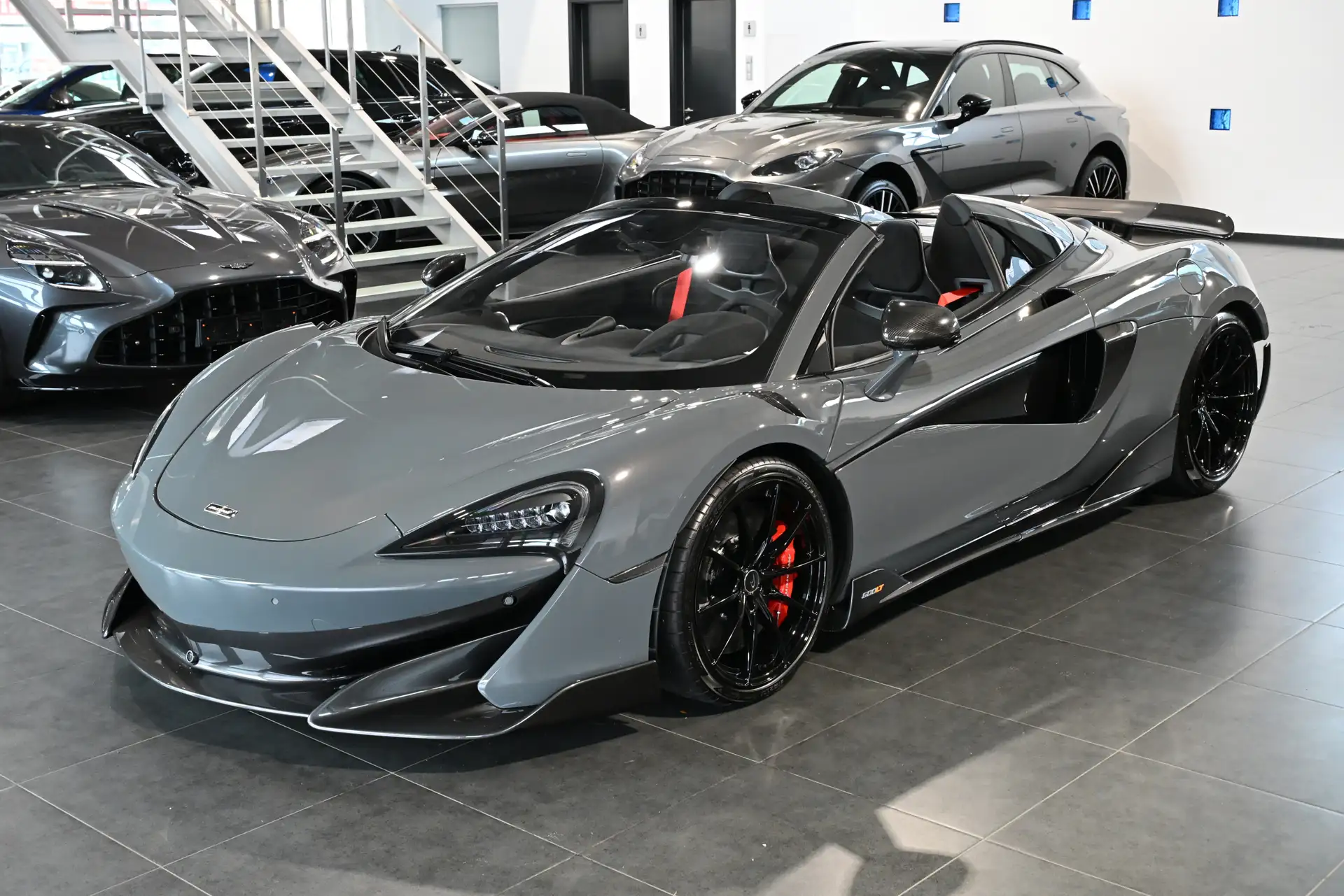 맥라렌 600LT Spider 2020 건메탈 사진 7