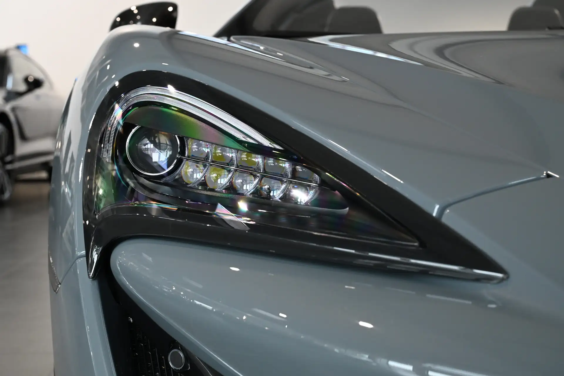 맥라렌 600LT Spider 2020 건메탈 사진 5