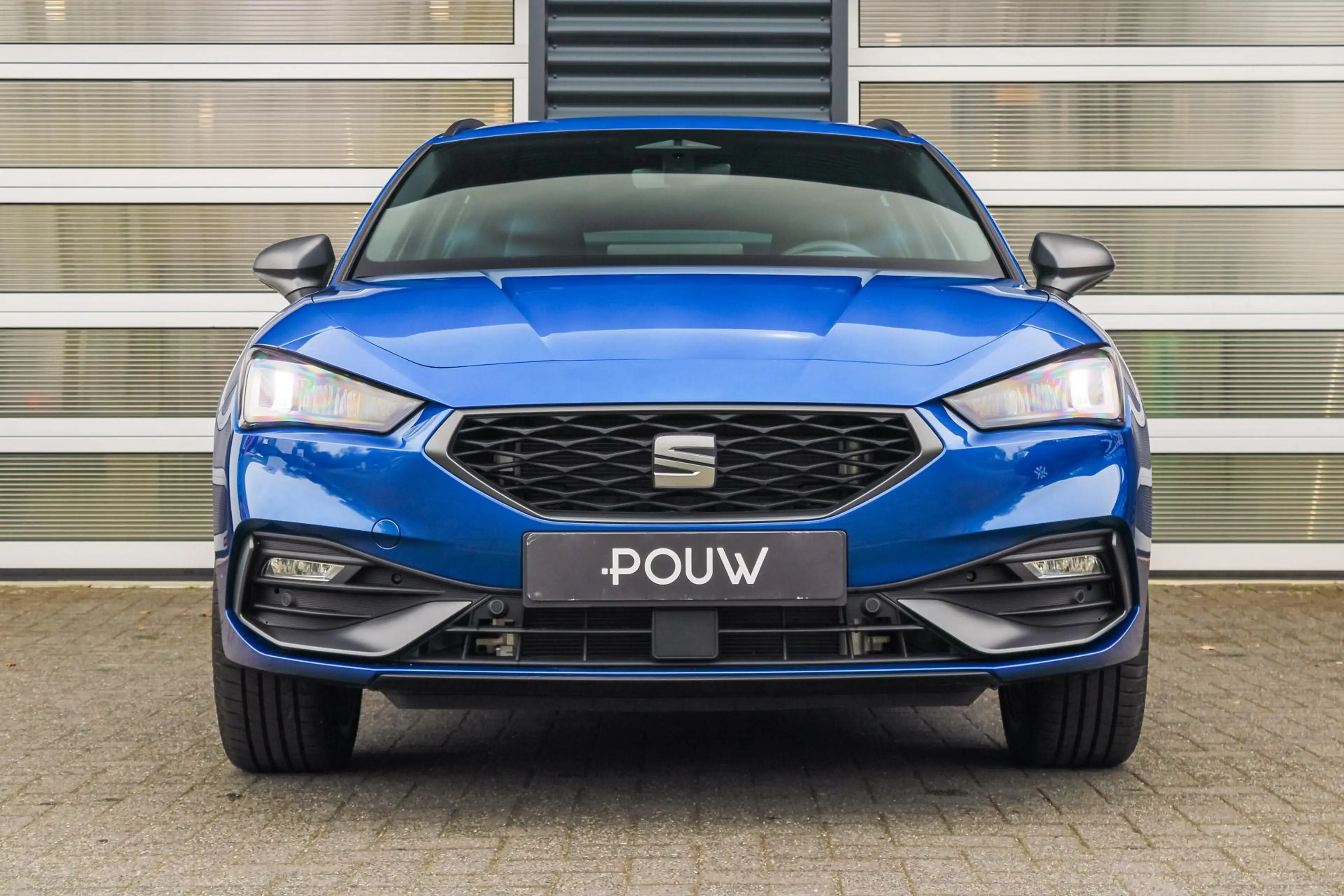 SEAT Leon e-Hybrid Sportstourer 1.5 TSI 204pk FR Business | Technolog — photo 6