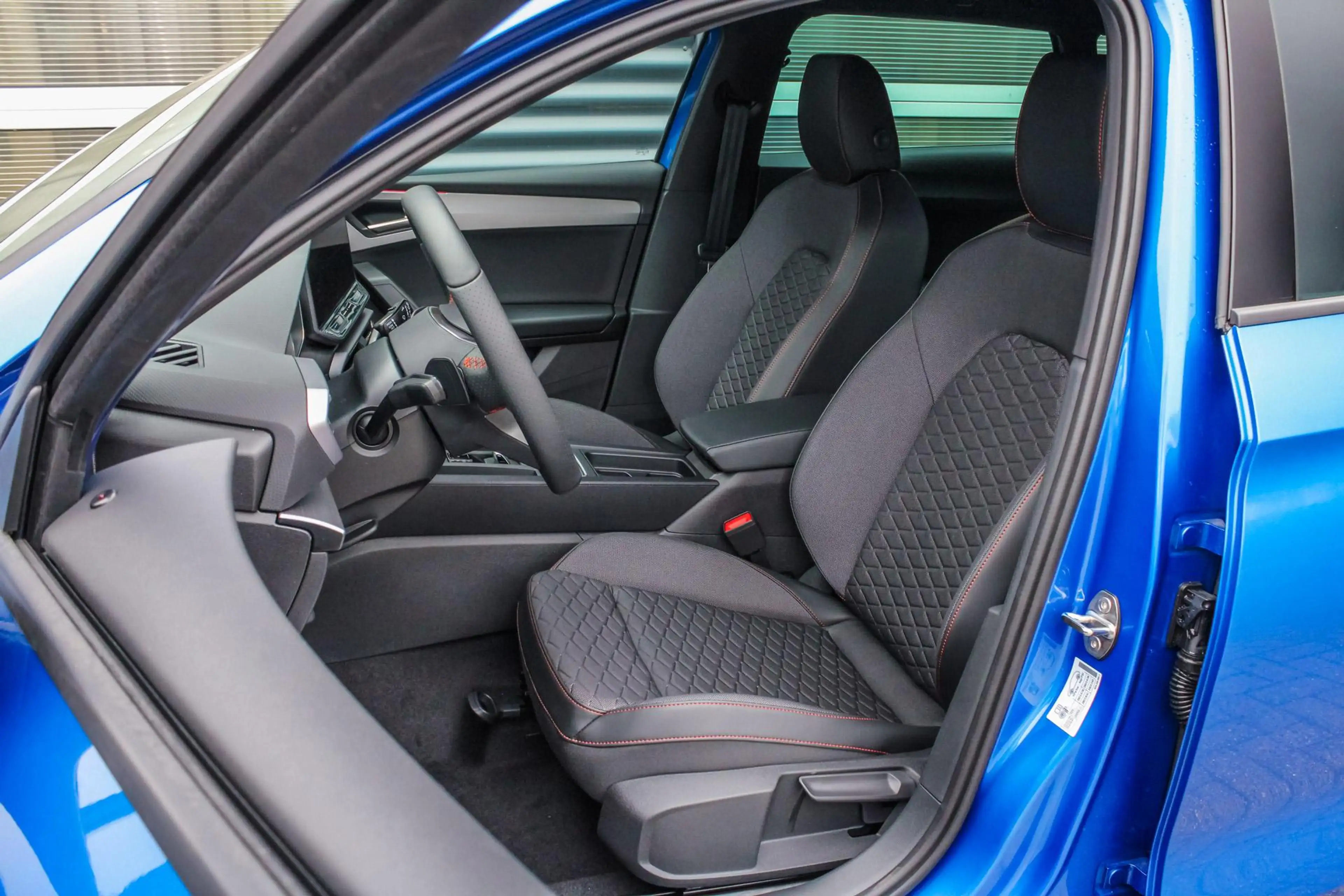 SEAT Leon e-Hybrid Sportstourer 1.5 TSI 204pk FR Business | Technolog — photo 4