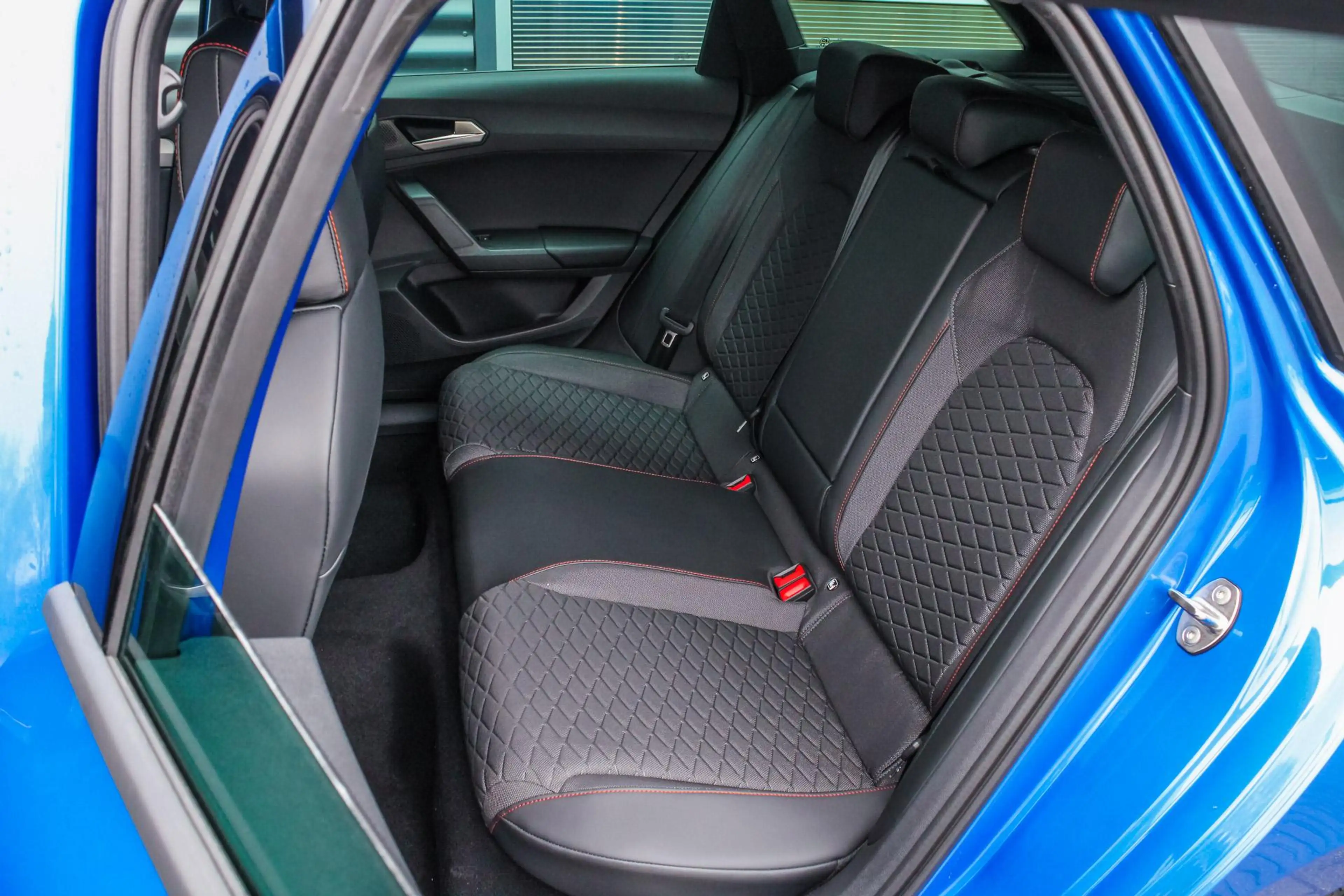 SEAT Leon e-Hybrid Sportstourer 1.5 TSI 204pk FR Business | Technolog — photo 15