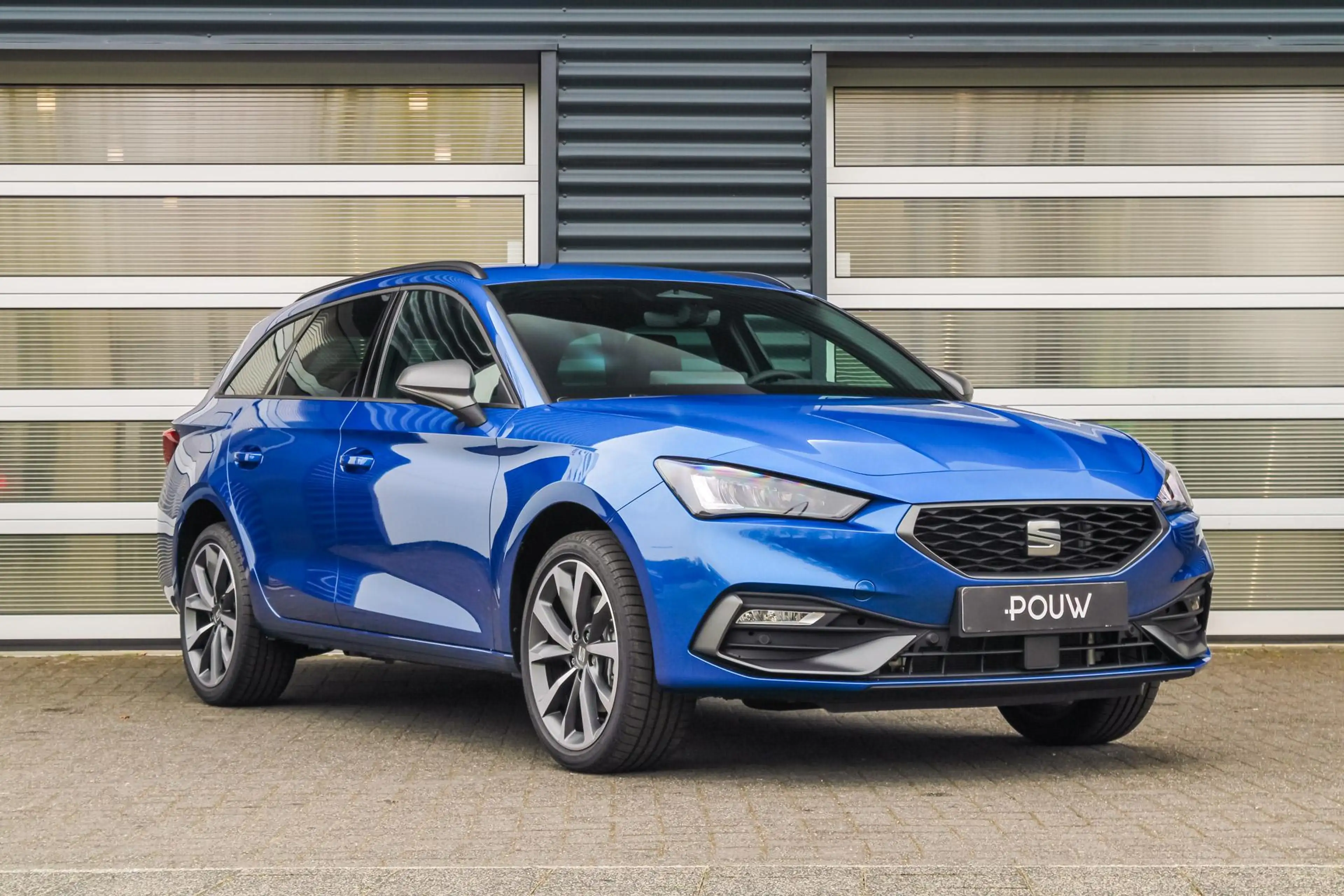 SEAT Leon e-Hybrid Sportstourer 1.5 TSI 204pk FR Business | Technolog — photo 8