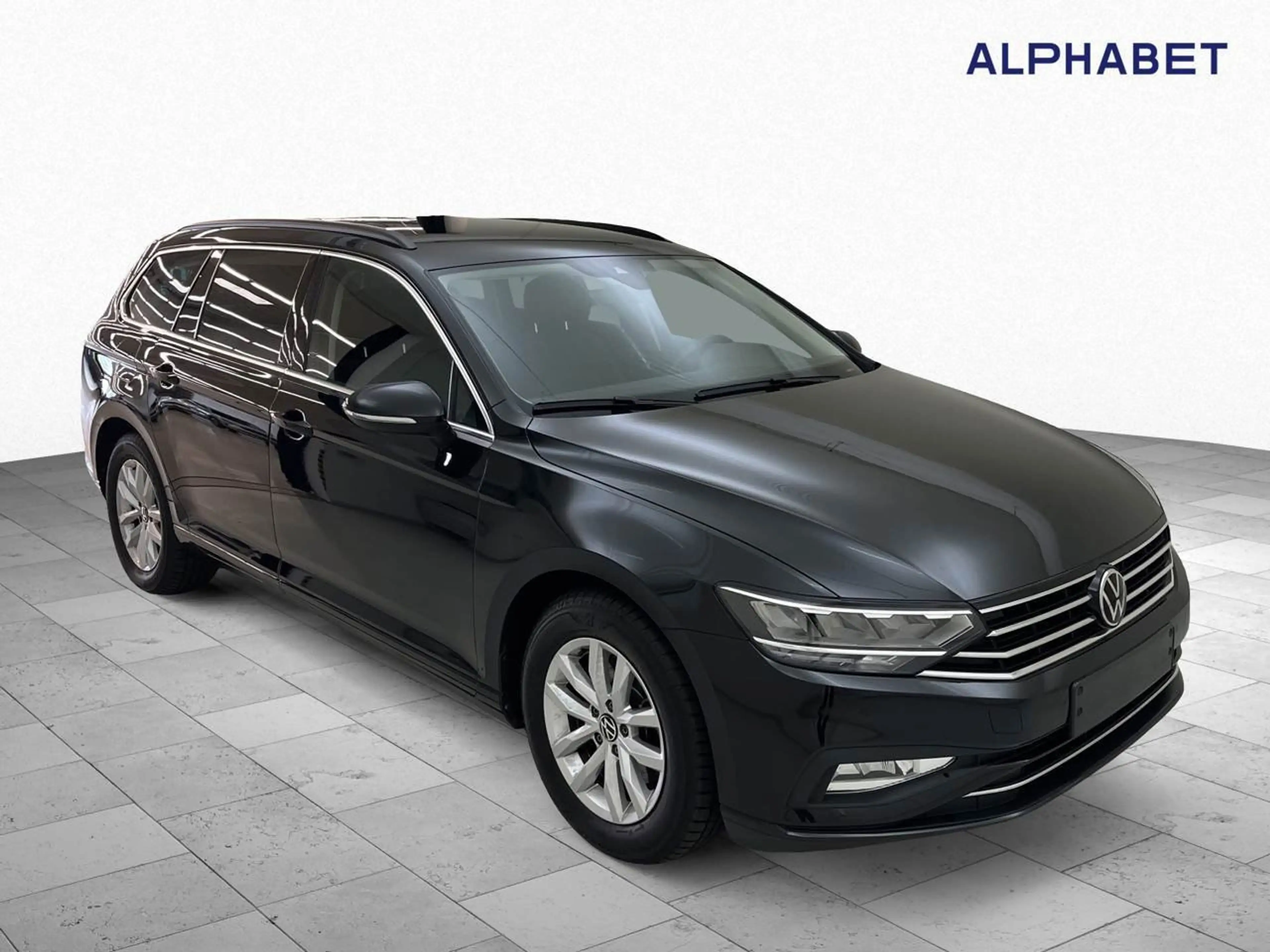 Volkswagen Passat Variant 2.0 TDI Business AHK ACC LED — photo 8