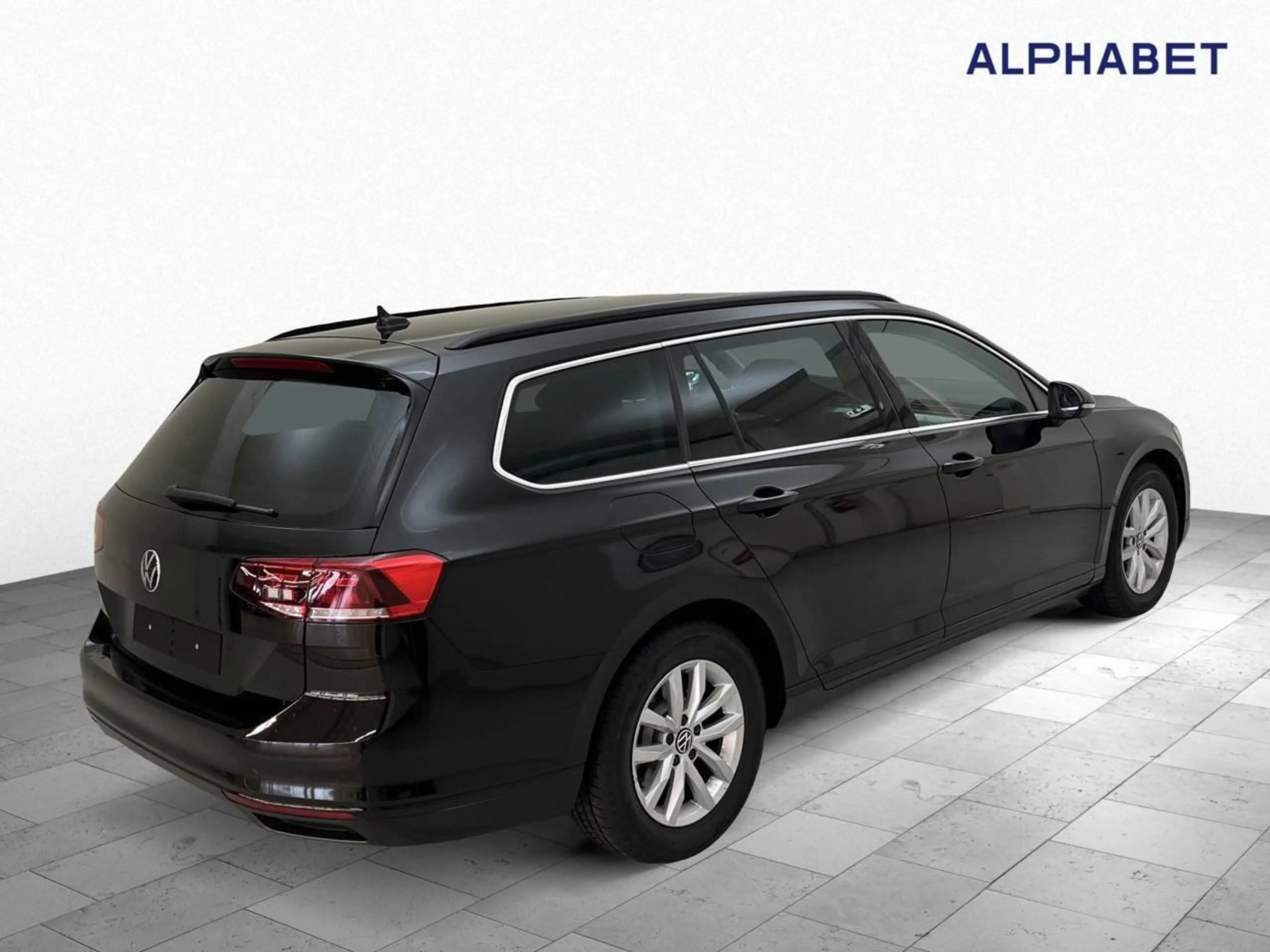 Volkswagen Passat Variant 2.0 TDI Business AHK ACC LED — photo 6