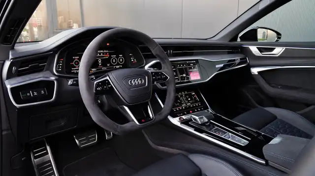 Audi RS6 view 15