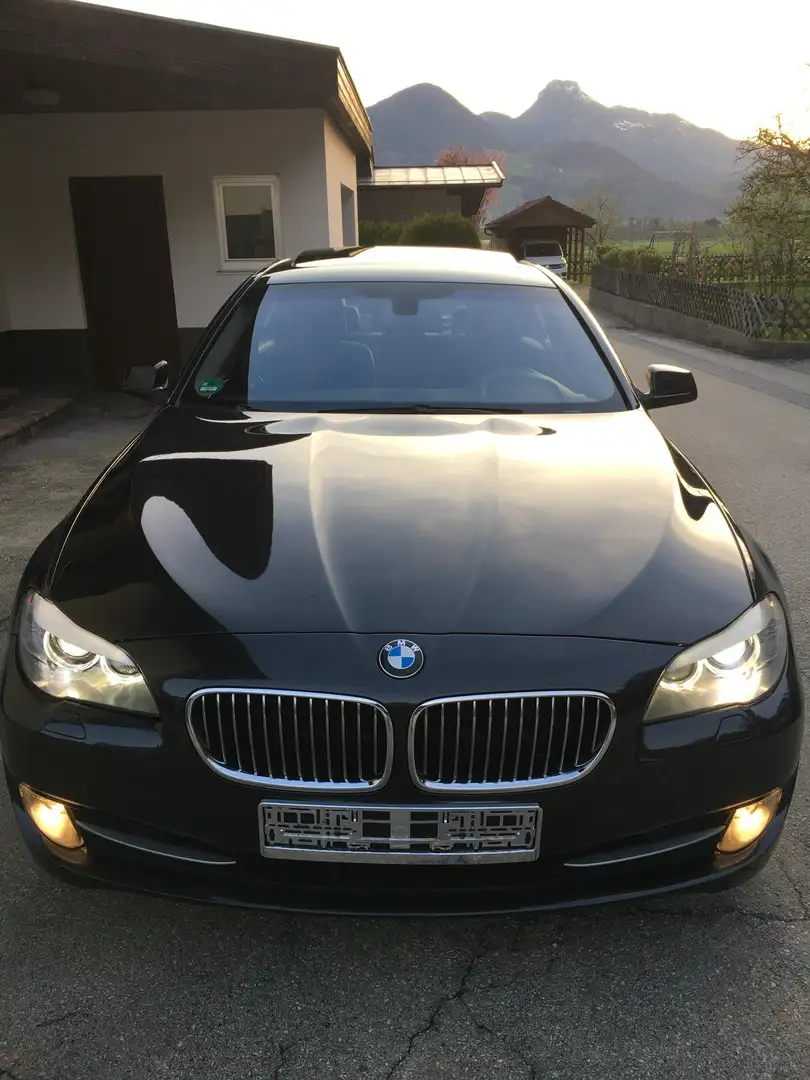 BMW 530 530d Schwarz - 1