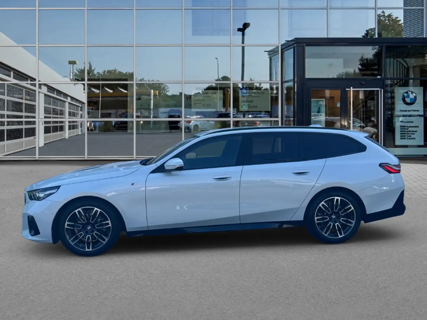 BMW 520 d Touring M Sport AHK/Standheizung/LiveCockpitPro/ Blanc - 2
