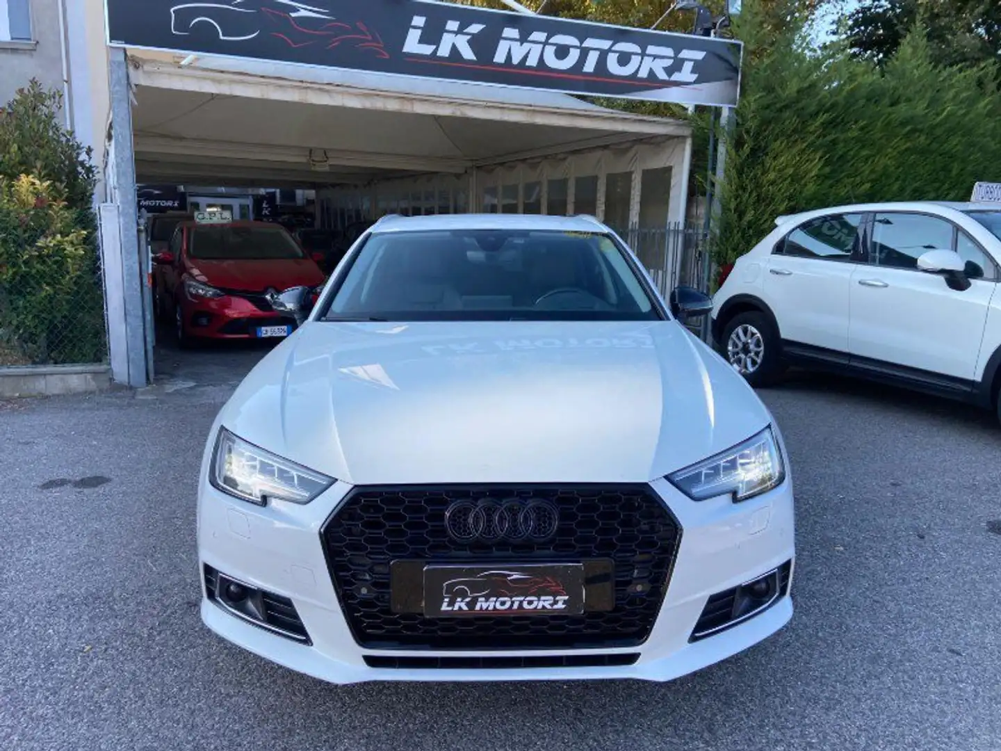 Audi A4 A4 Avant 2.0 TDI 150 CV S tronic Business Bianco - 1