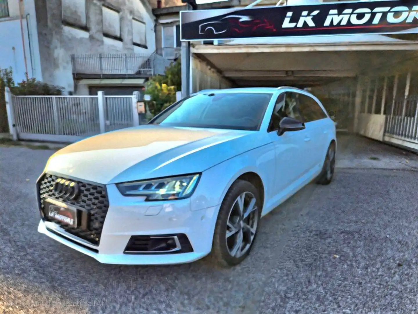 Audi A4 A4 Avant 2.0 TDI 150 CV S tronic Business Bianco - 2