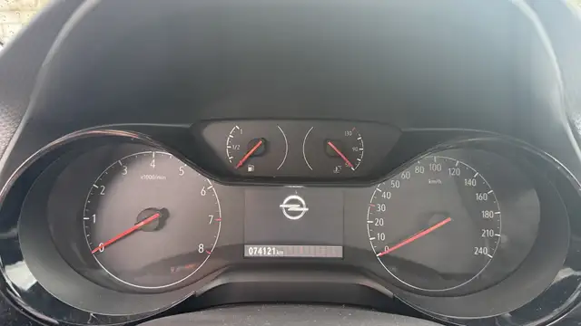 Opel Corsa view 21