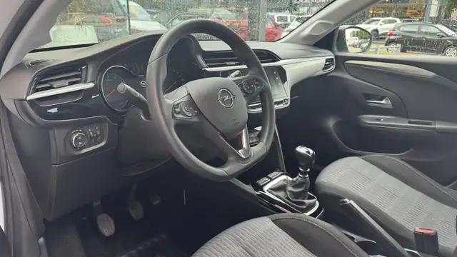 Opel Corsa view 7