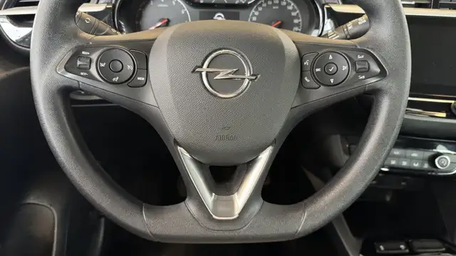 Opel Corsa view 18
