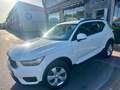 Volvo XC40 T2 Momentum Core Blanc - thumbnail 1