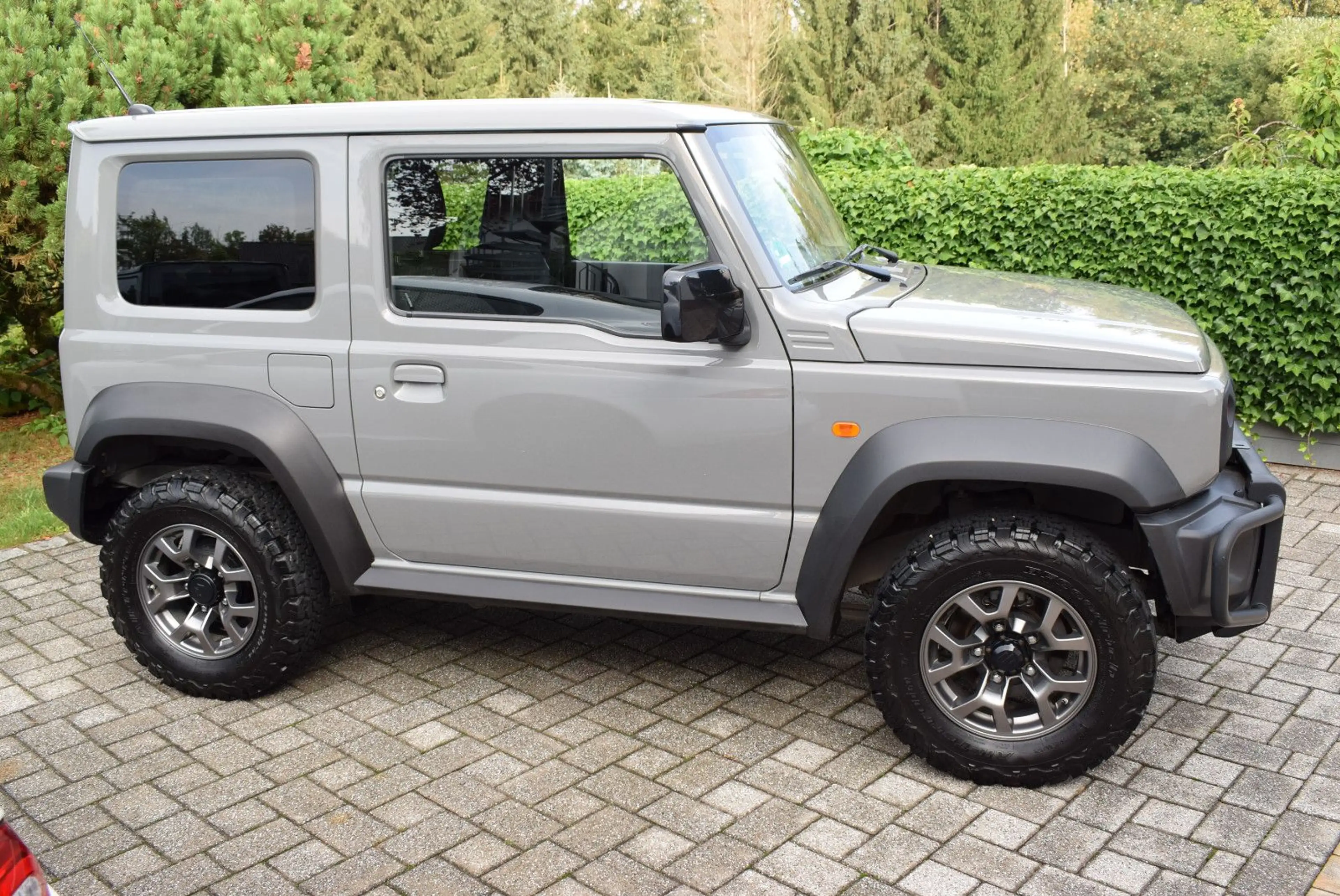 Suzuki Jimny Comfort+ 4-Sitzer / AHK — photo 5