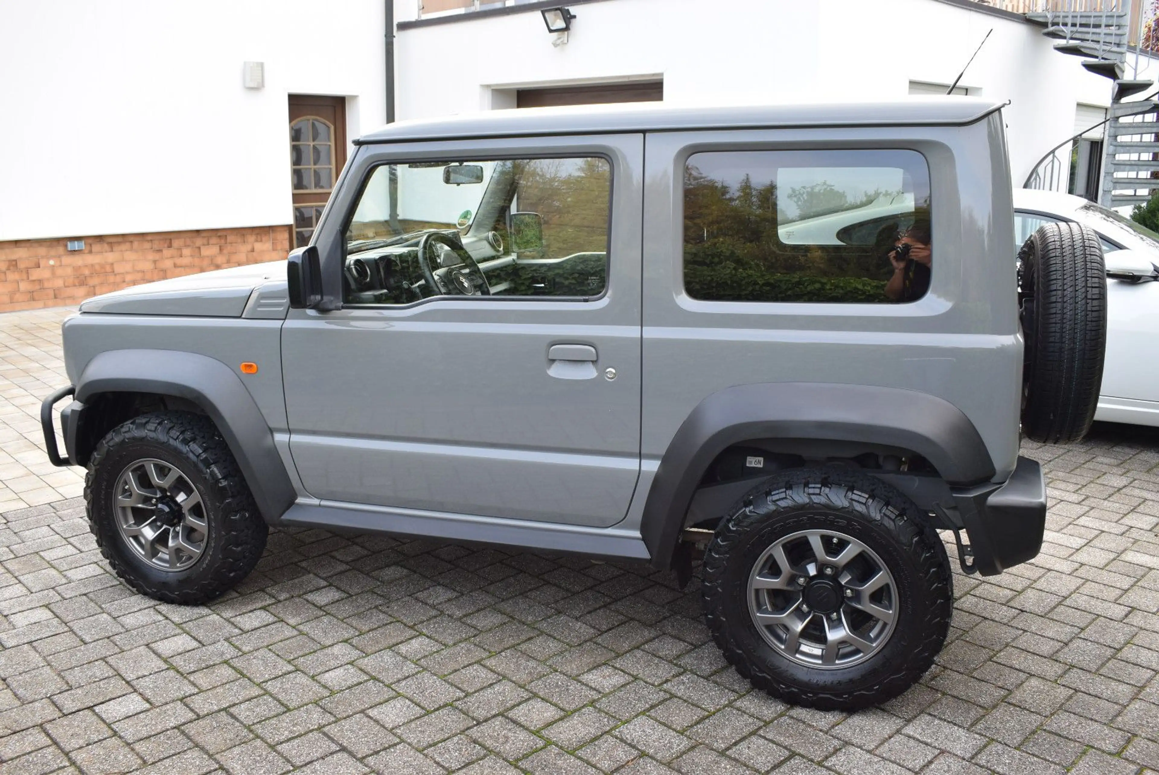 Suzuki Jimny Comfort+ 4-Sitzer / AHK — photo 3