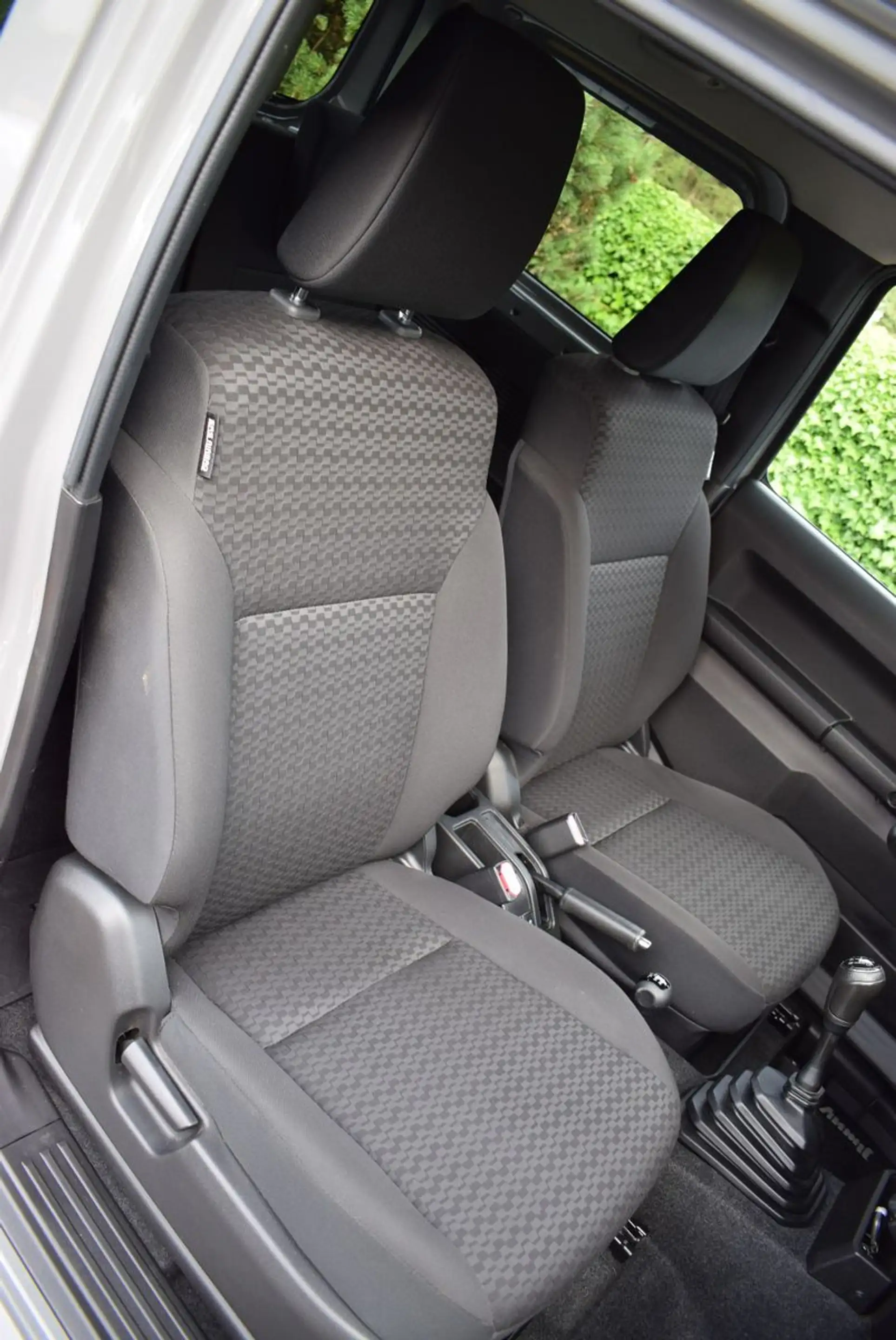 Suzuki Jimny Comfort+ 4-Sitzer / AHK — photo 14