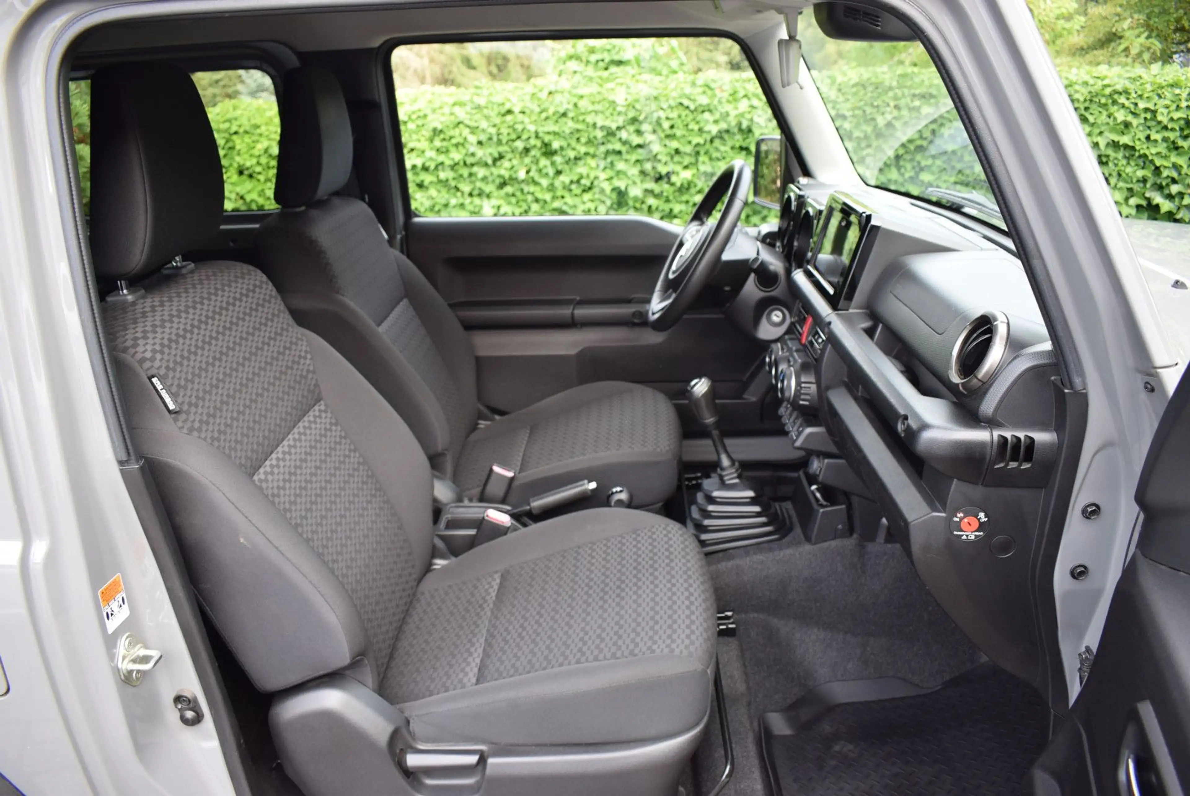 Suzuki Jimny Comfort+ 4-Sitzer / AHK — photo 13
