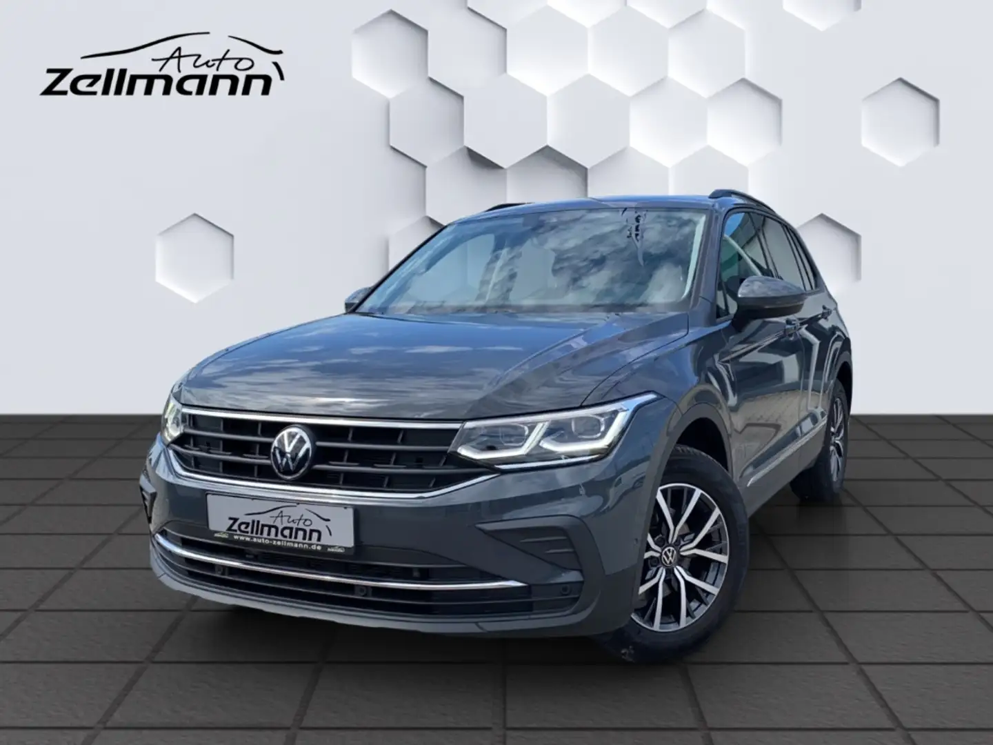 Volkswagen Tiguan Life 1.5 TSI DSG LED, Park Assist, Standheizung Gris - 1