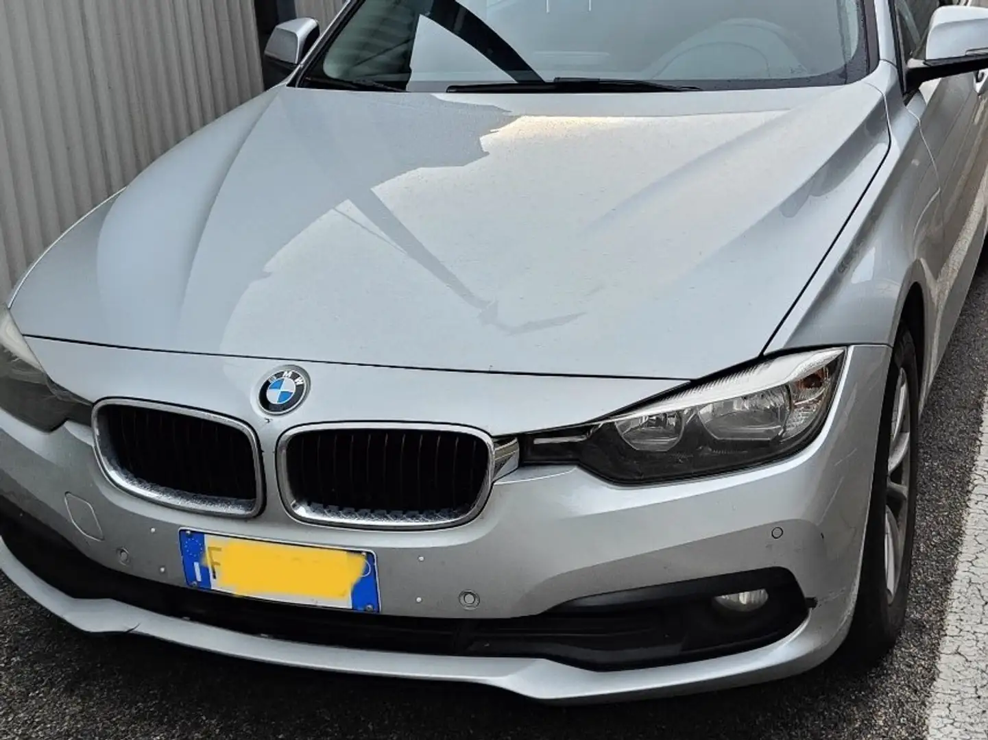 BMW 316 316d Touring - 1