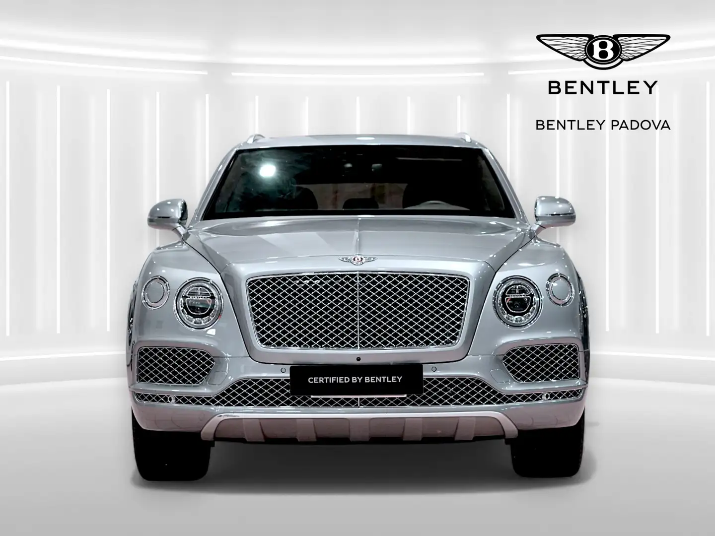 Bentley Bentayga 3.0 V6 phev auto Grigio - 2