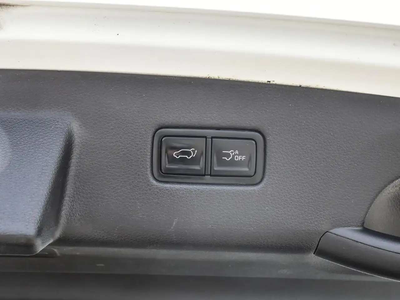 Kia Carnival снимка Kia Carnival