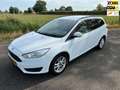 Ford Focus Wagon 1.0 Trend 1eig Wit - thumbnail 1