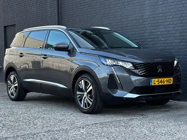 Peugeot 5008 view 7