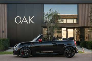 2.0 F1 Aut. | Navigatie | Schaalstoelen | H&K | He