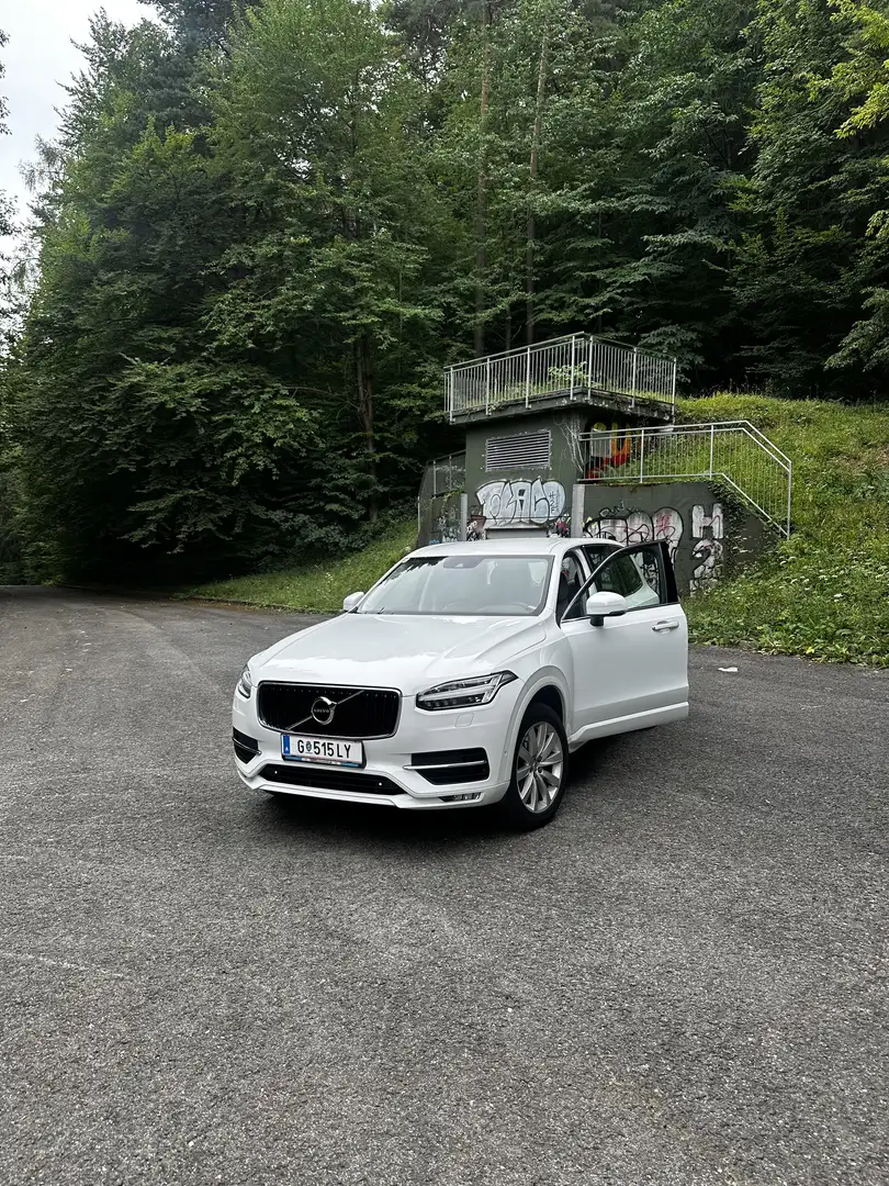 Volvo XC90 D5 AWD Momentum - 2