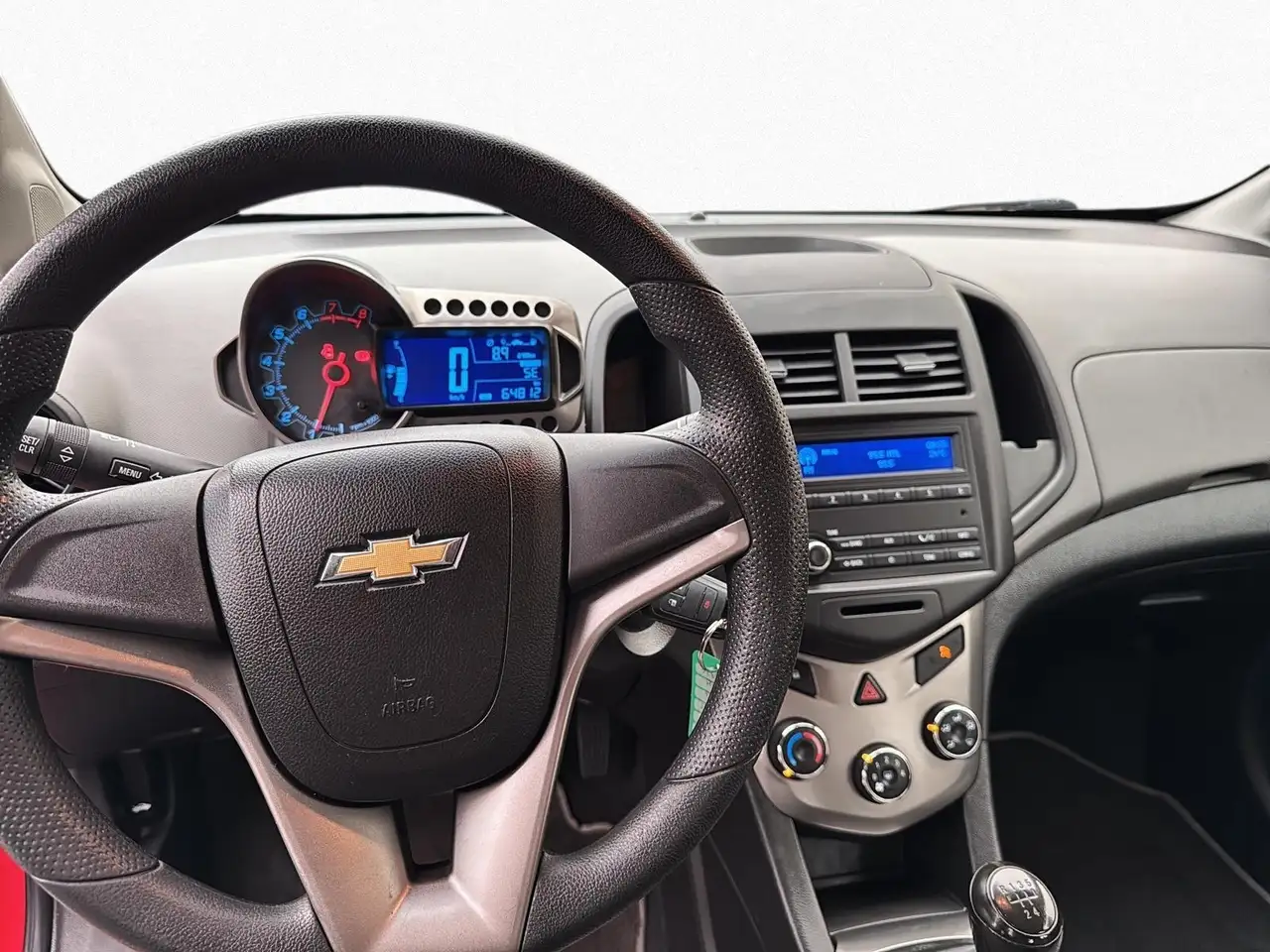 Chevrolet Sonic photo Chevrolet Sonic