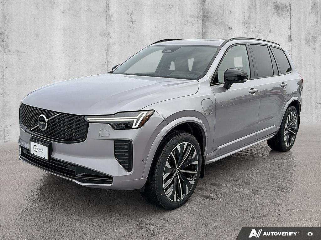2026 Volvo XC90 T8 AWD Ultra Dark Theme 7-Seater