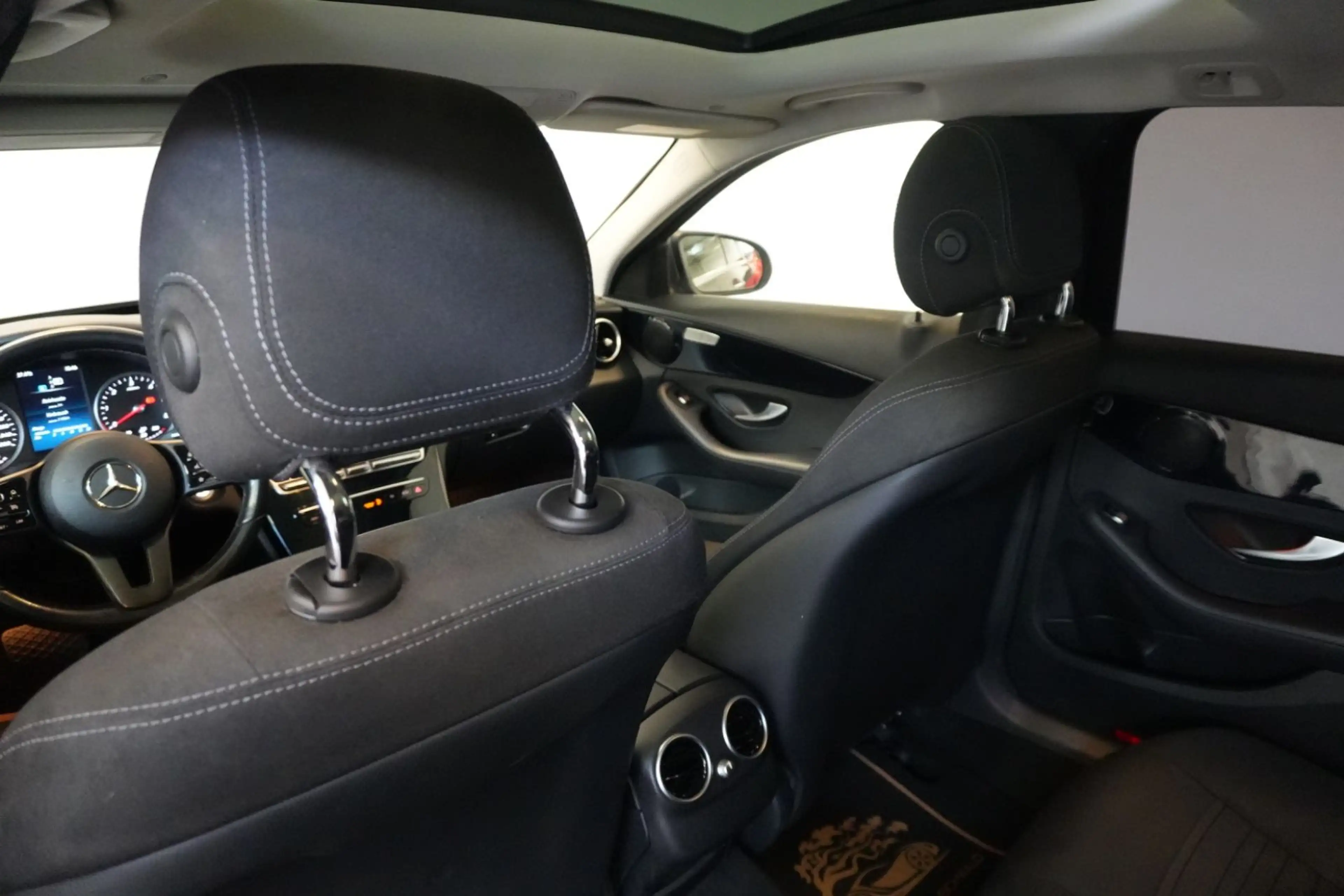 Mercedes-Benz C 220 d T 2.0 4Matic Avantgarde Pano AHK — photo 14