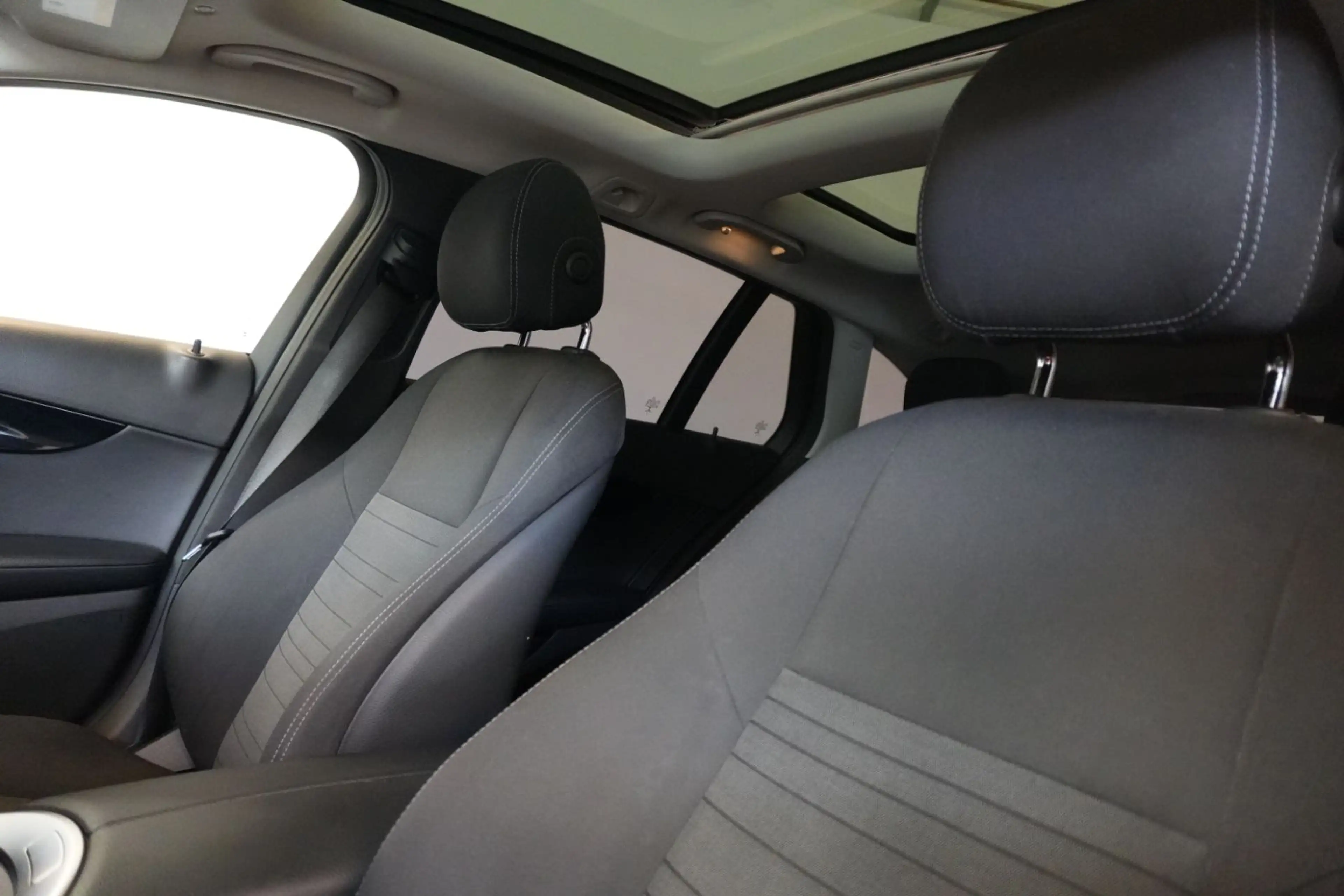 Mercedes-Benz C 220 d T 2.0 4Matic Avantgarde Pano AHK — photo 12